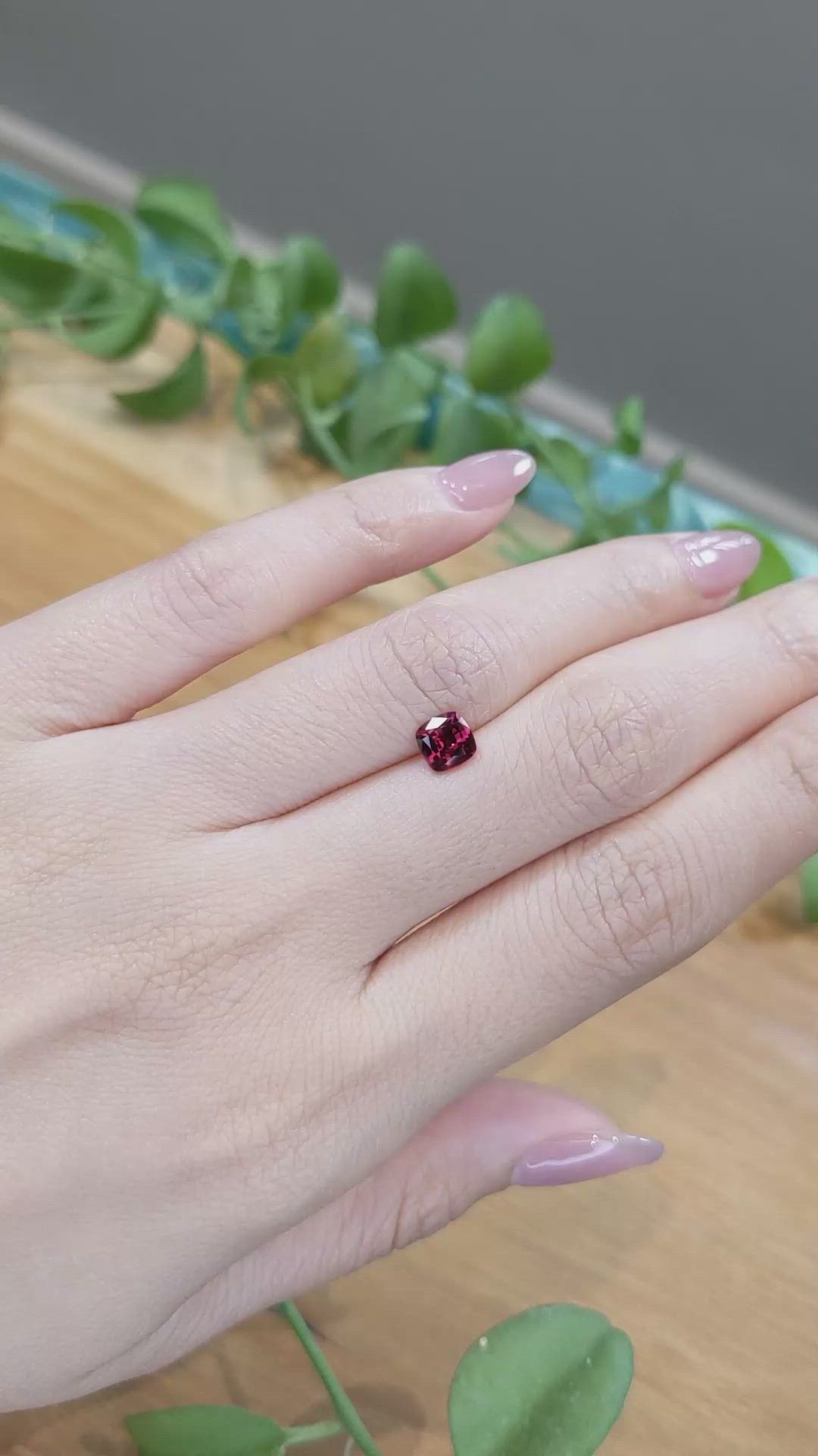 0.83 Ct. Garnet from Ceylon (Sri Lanka) Size Video