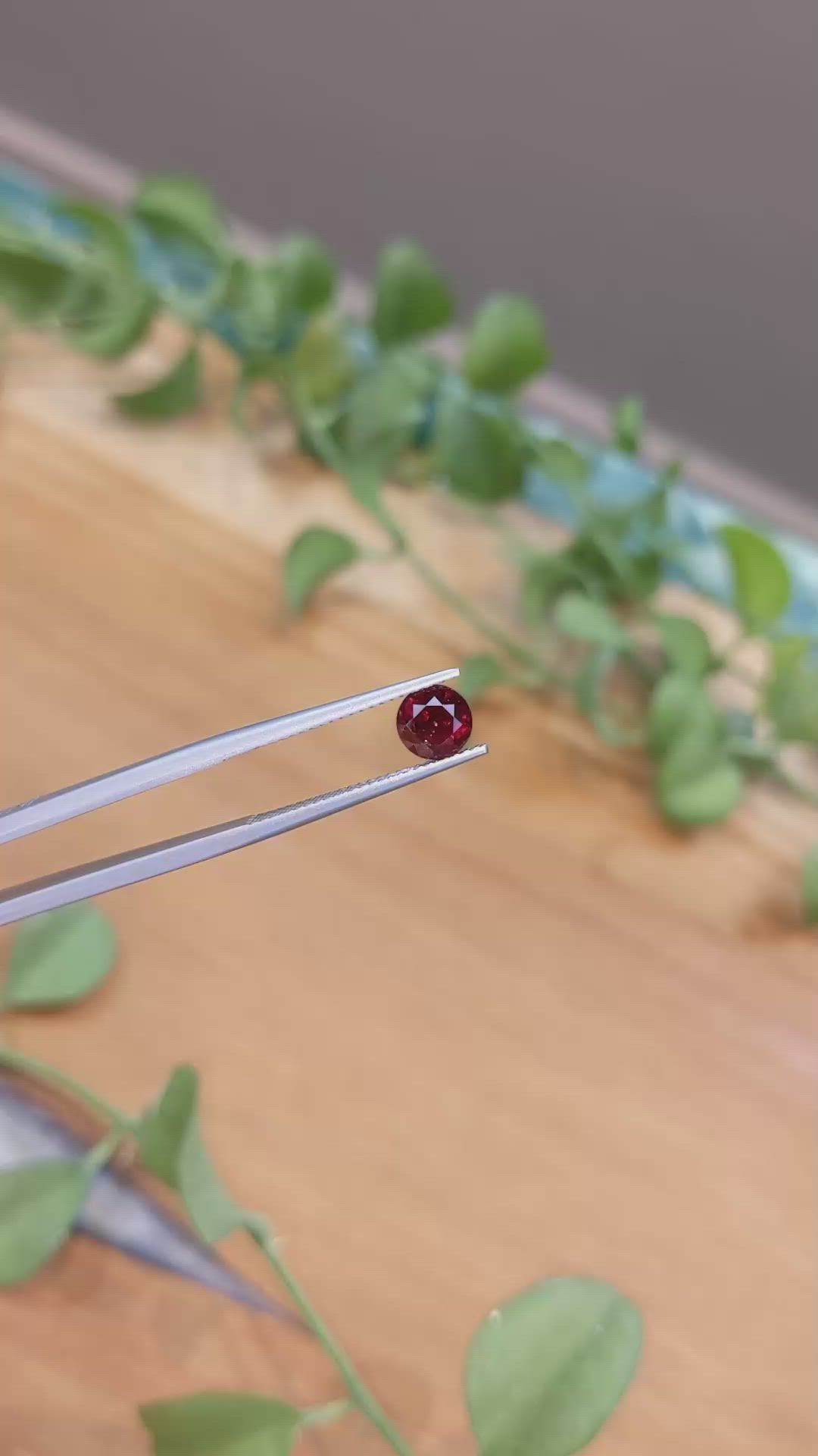 1.14 Ct. Garnet from Ceylon (Sri Lanka) Size Video
