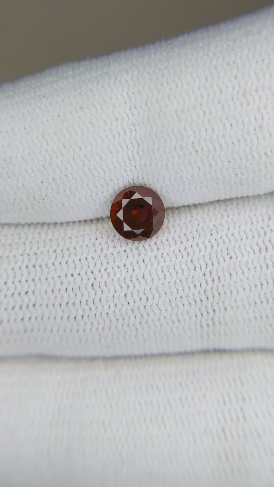 1.20 Ct. Garnet from Ceylon (Sri Lanka) Size Video