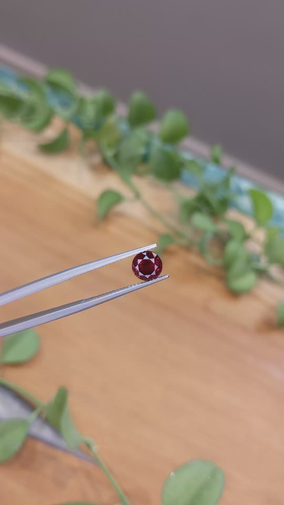 1.68 Ct. Garnet from Ceylon (Sri Lanka) Size Video