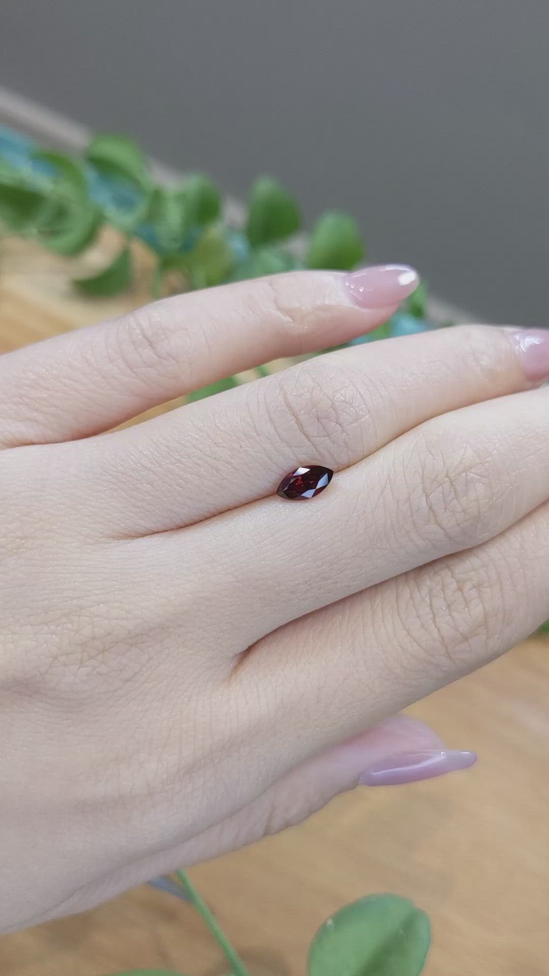 0.70 Ct. Garnet from Ceylon (Sri Lanka) Size Video