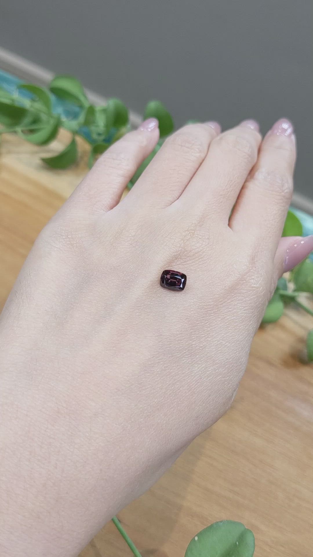1.64 Ct. Garnet from Ceylon (Sri Lanka) Size Video