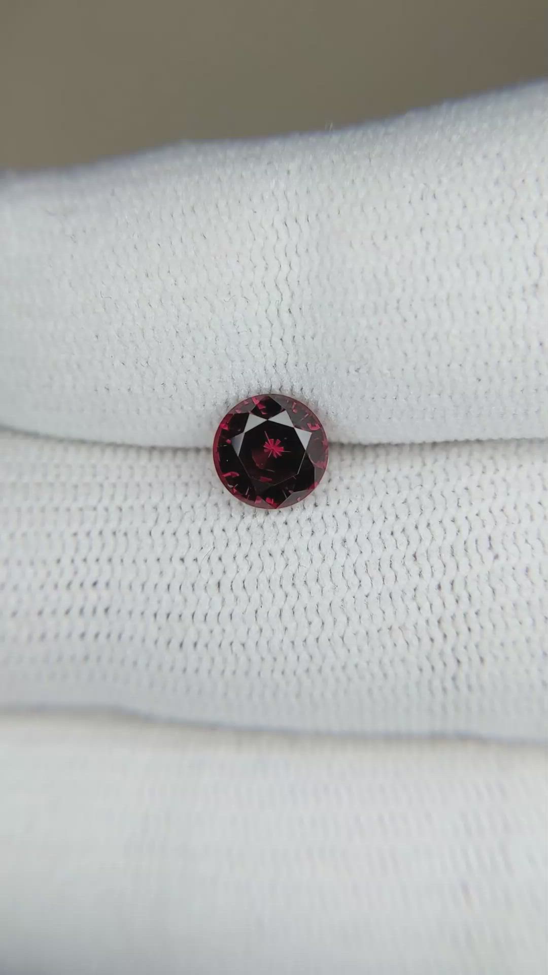 1.31 Ct. Rhodolite Garnet from Ceylon (Sri Lanka) Size Video
