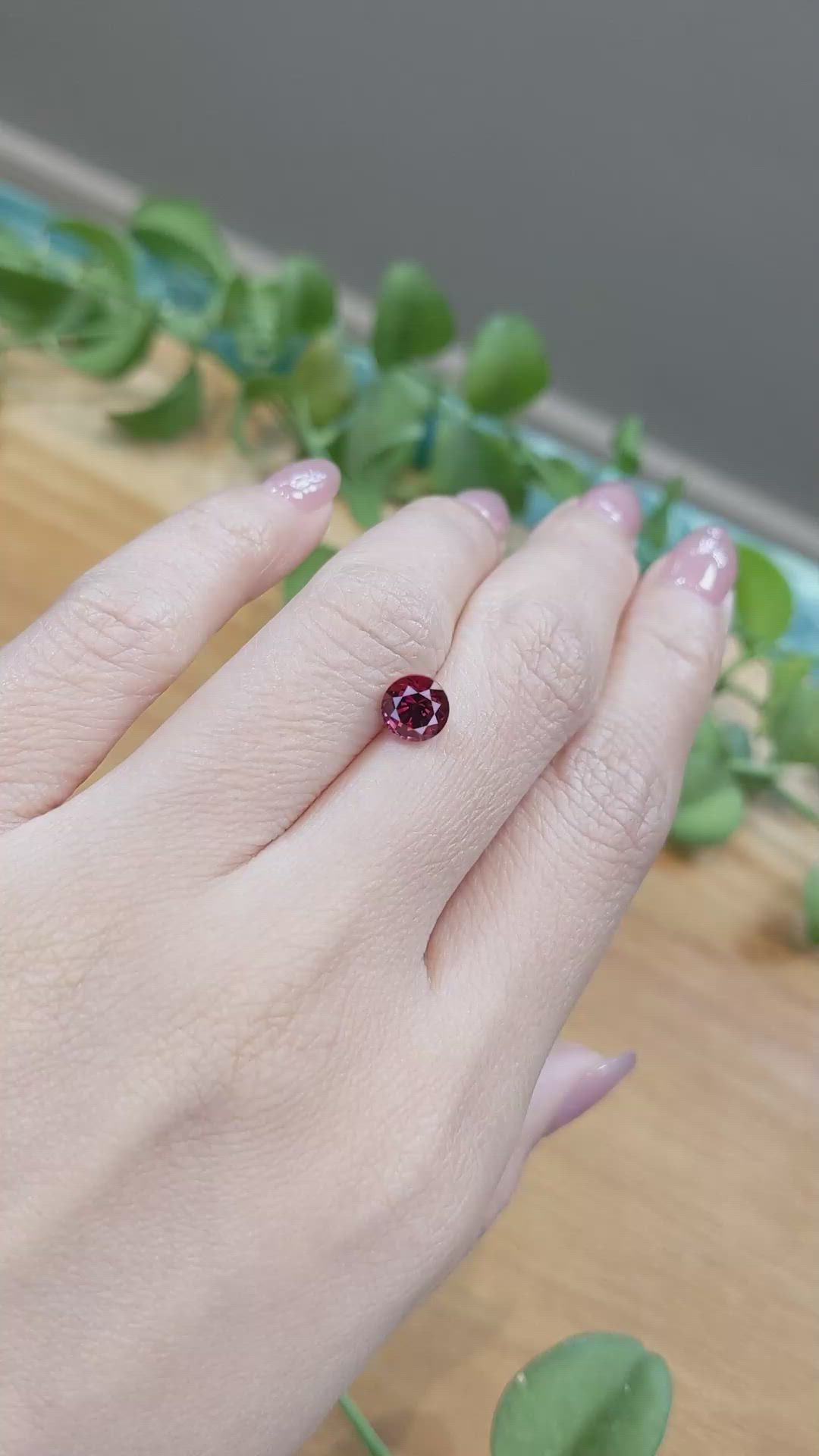 1.61 Ct. Rhodolite Garnet from Ceylon (Sri Lanka) Size Video