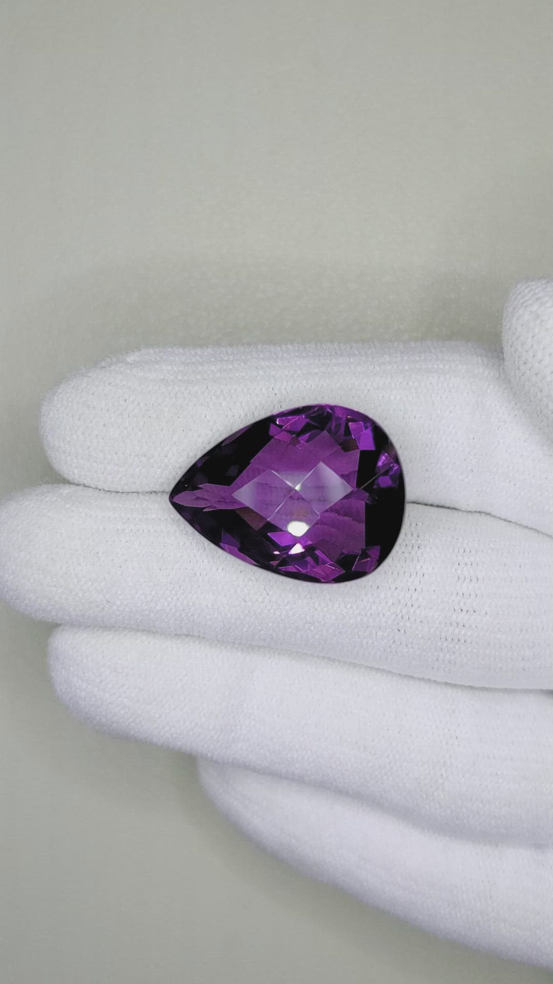 19.21 Ct. Amethyst from Brazil Size Video