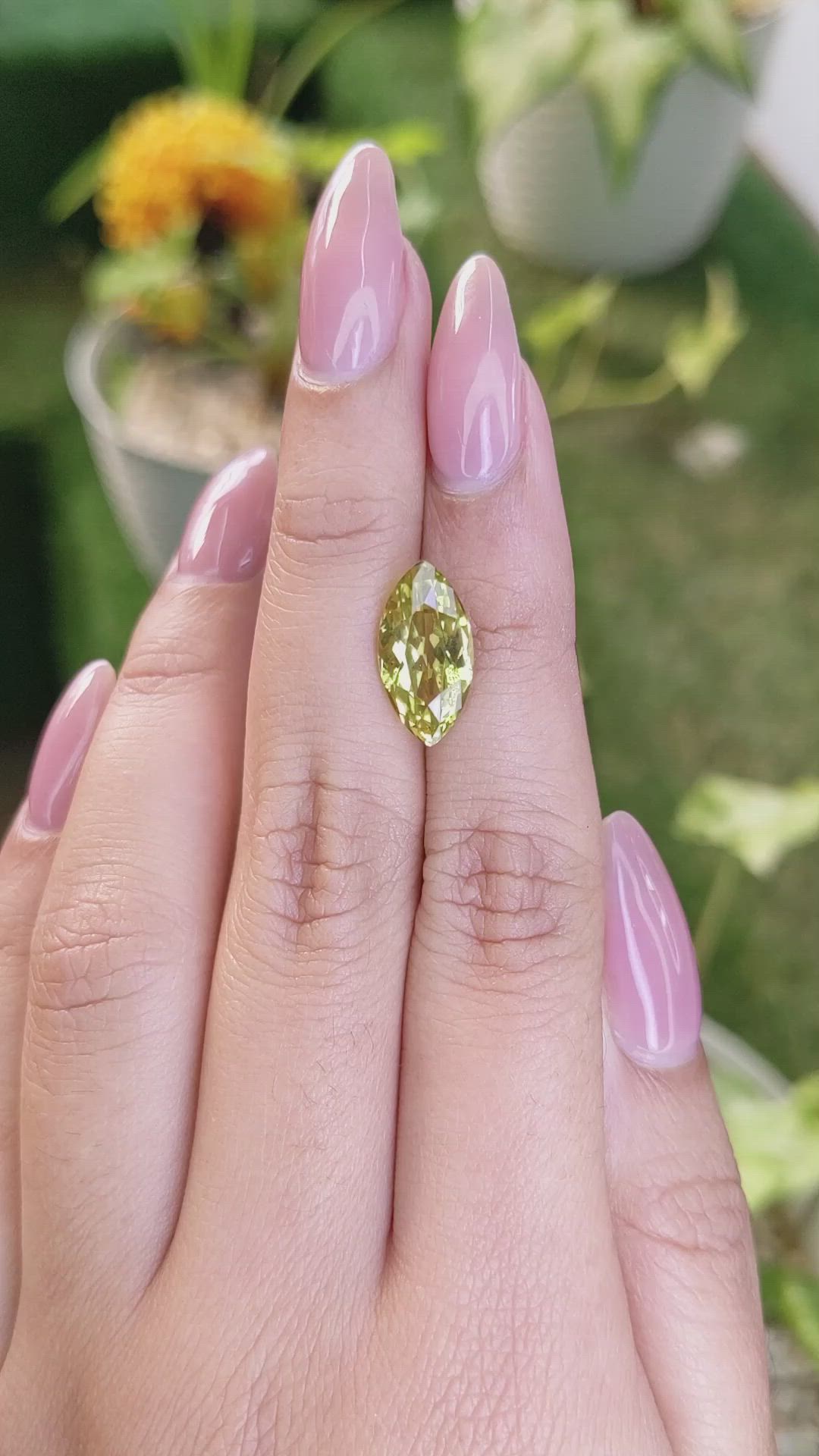 4.29 Ct. Chrysoberyl from Ceylon (Sri Lanka) Size Video