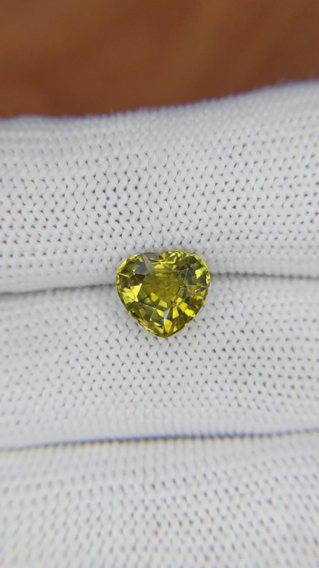 2.88 Ct. Chrysoberyl from Ceylon (Sri Lanka) Size Video