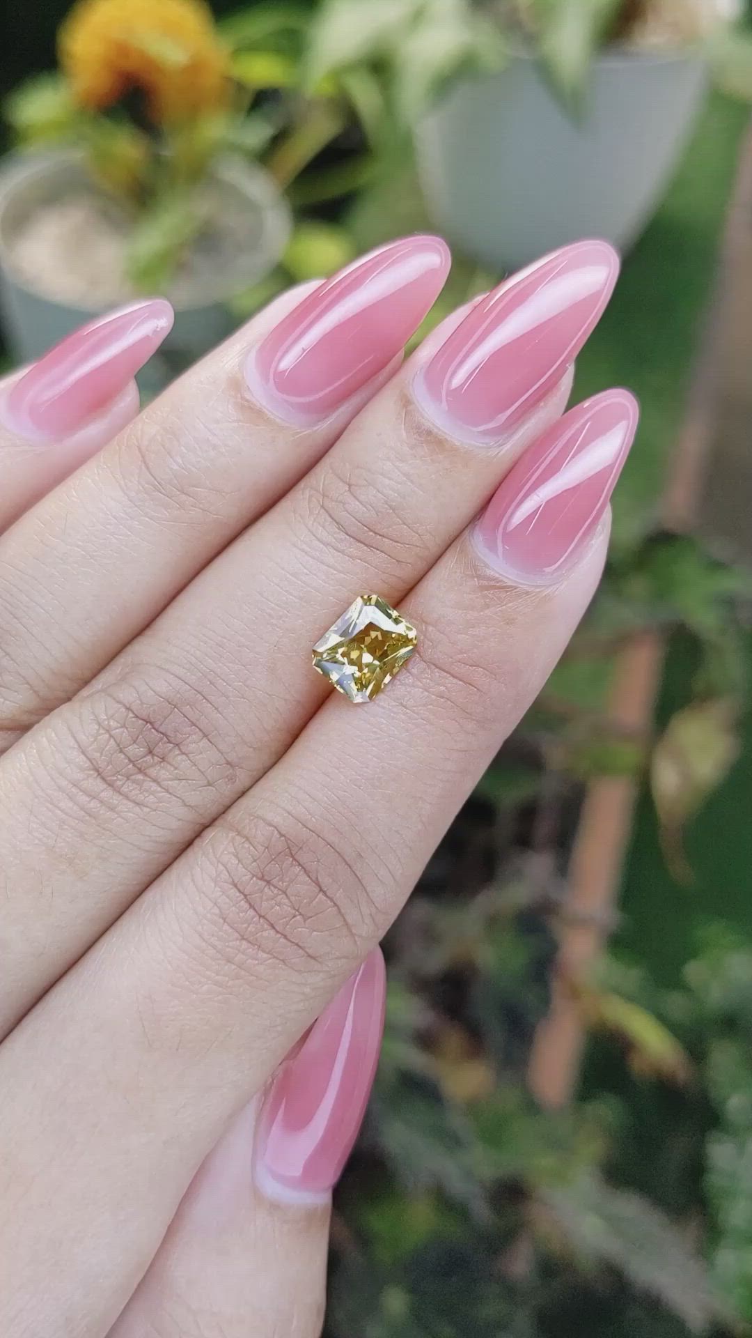 1.79 Ct. Chrysoberyl from Ceylon (Sri Lanka) Size Video
