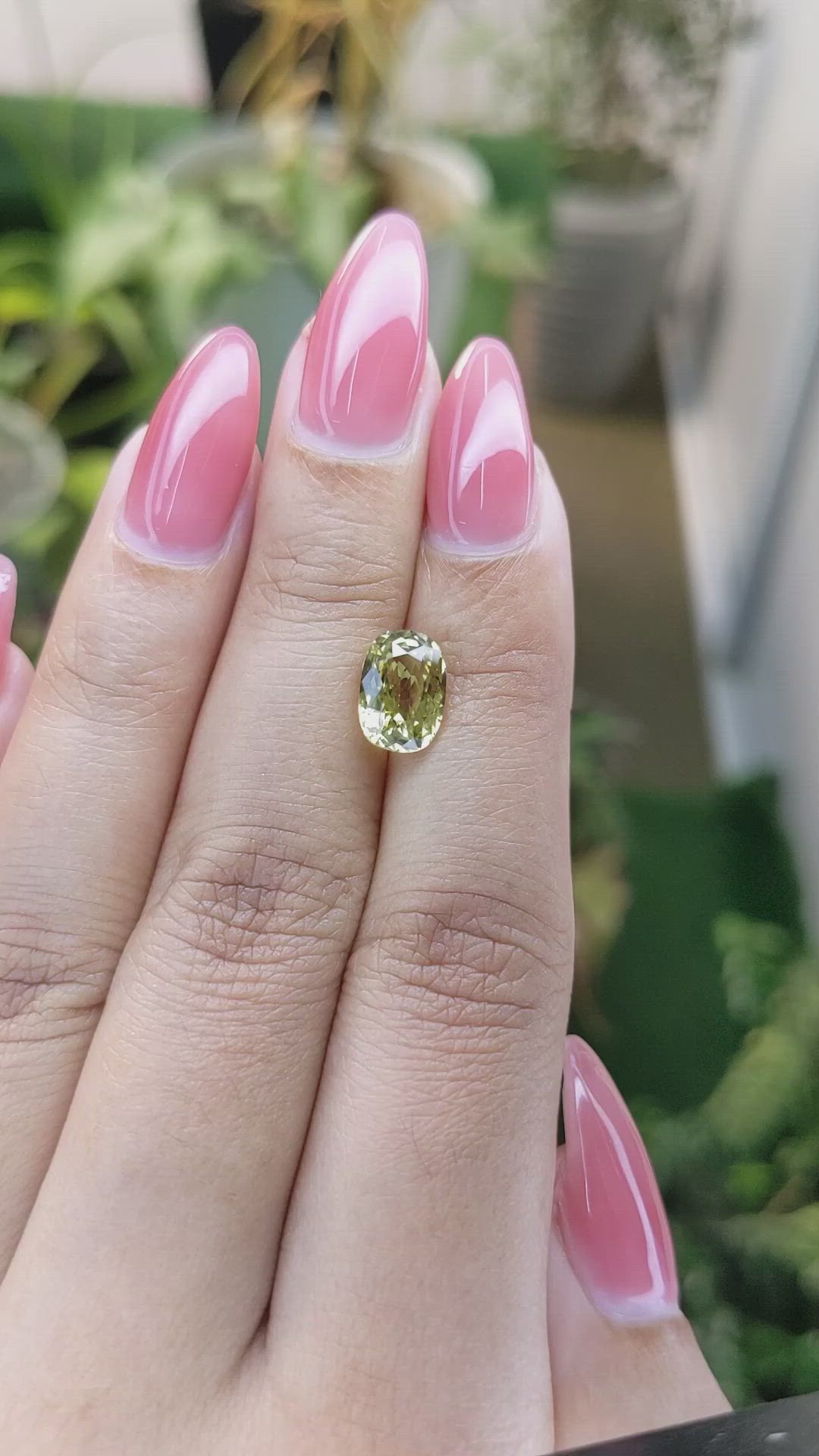 2.64 Ct. Chrysoberyl from Ceylon (Sri Lanka) Size Video