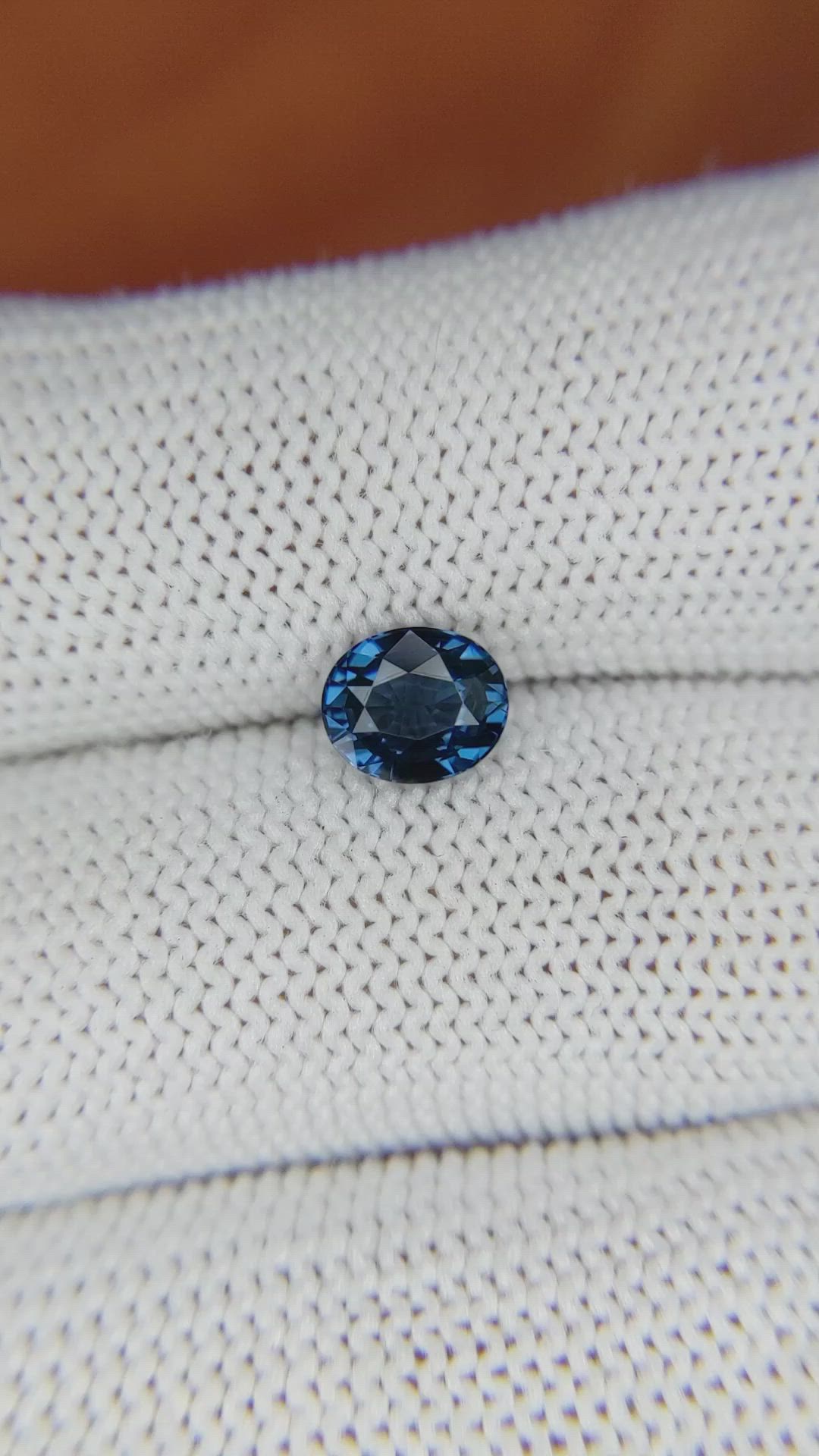 1.13 Ct. Cobalt Spinel from Ceylon (Sri Lanka) Size Video