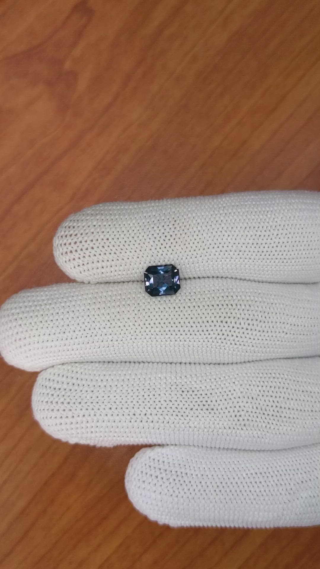 1.36 Ct. Spinel from Ceylon (Sri Lanka) Size Video