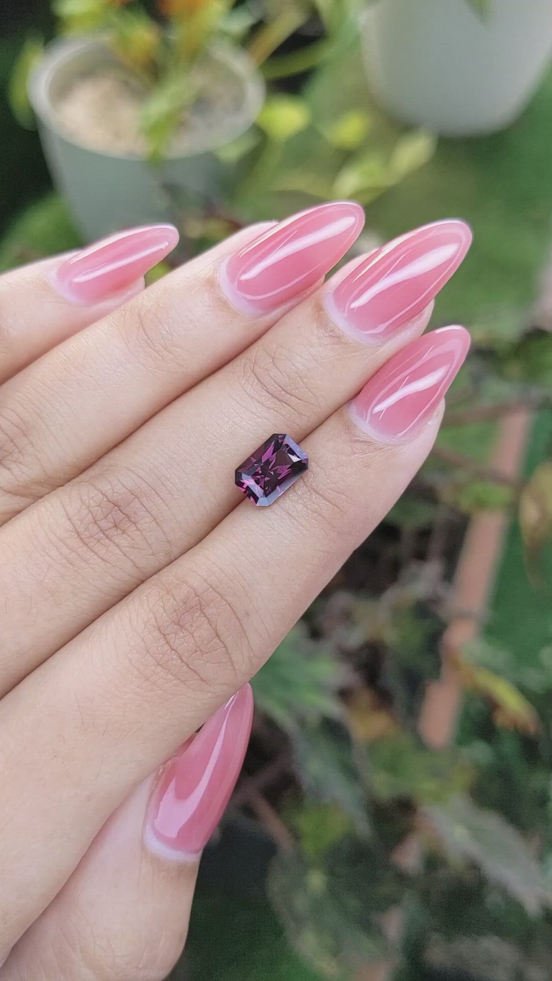 2.09 Ct. Spinel from Ceylon (Sri Lanka) Size Video