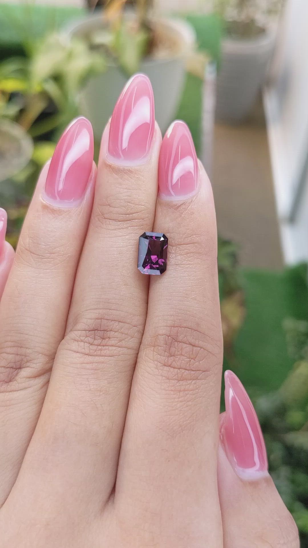 2.09 Ct. Spinel from Ceylon (Sri Lanka) Size Video
