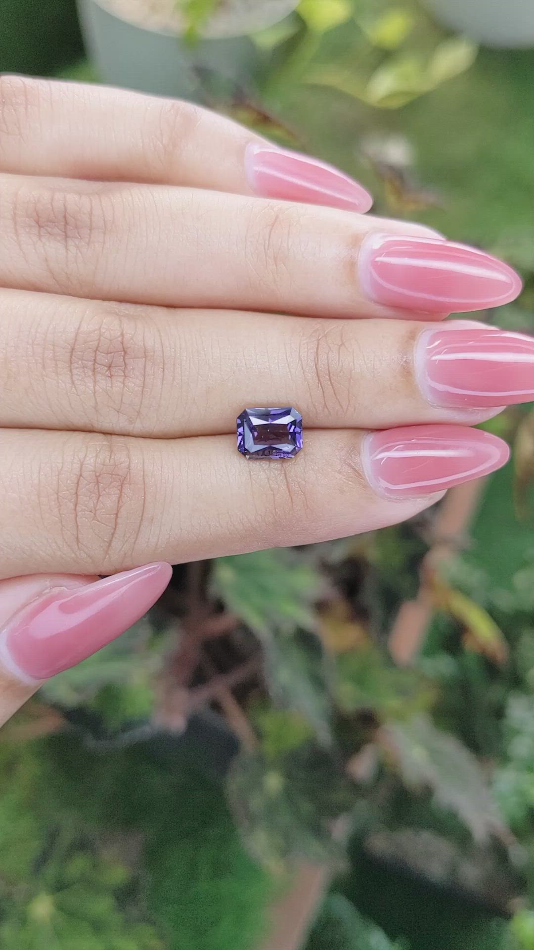 1.71 Ct. Spinel from Ceylon (Sri Lanka) Size Video