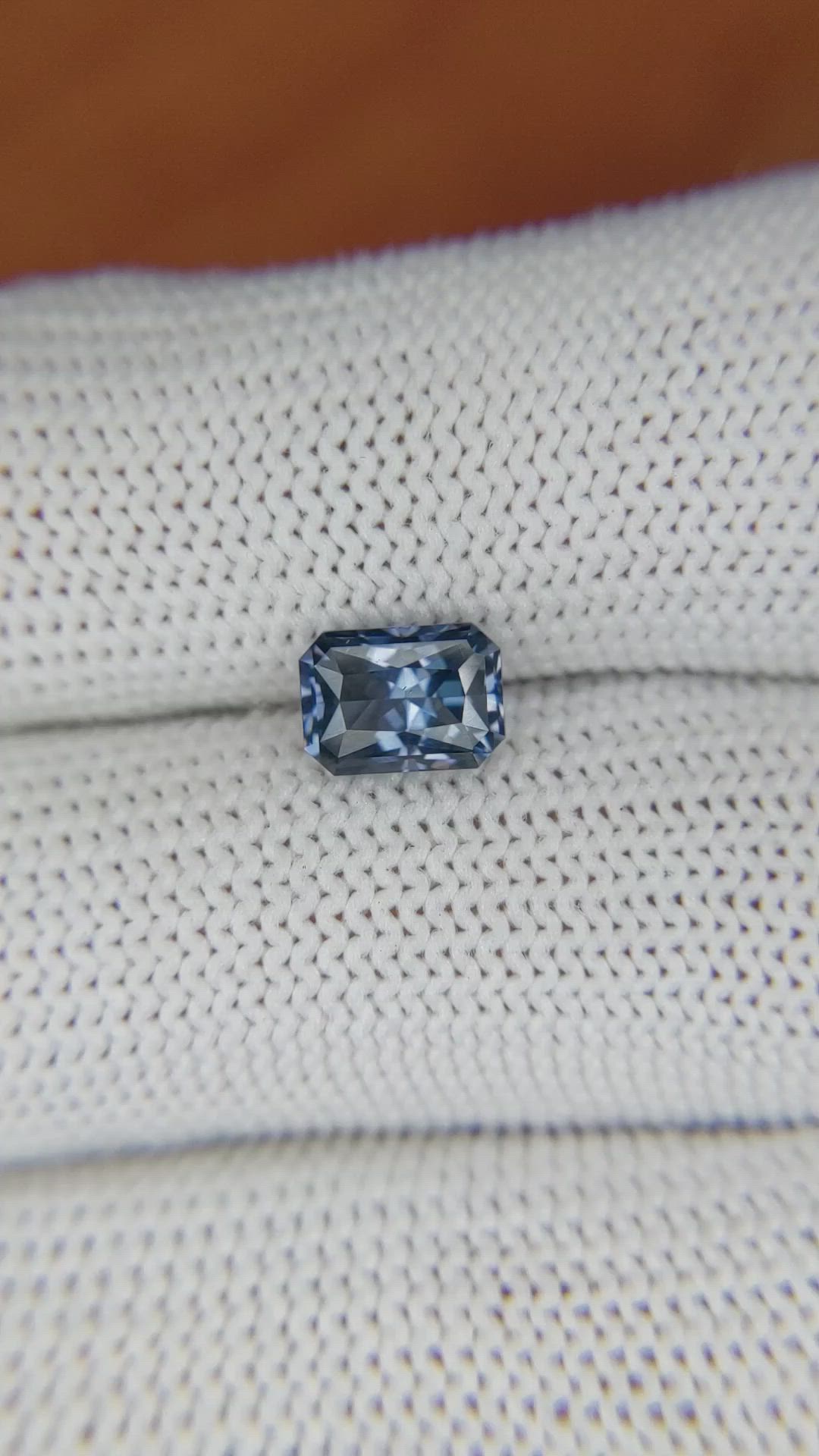 1.50 Ct. Spinel from Ceylon (Sri Lanka) Size Video