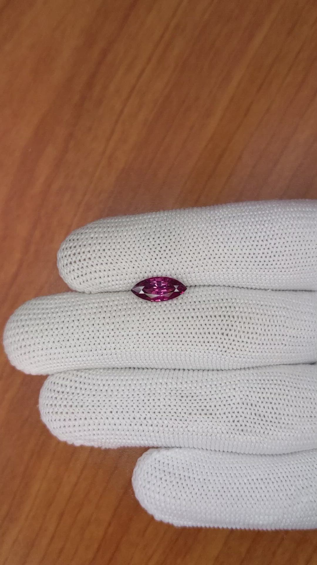 1.54 Ct. Spinel from Ceylon (Sri Lanka) Size Video