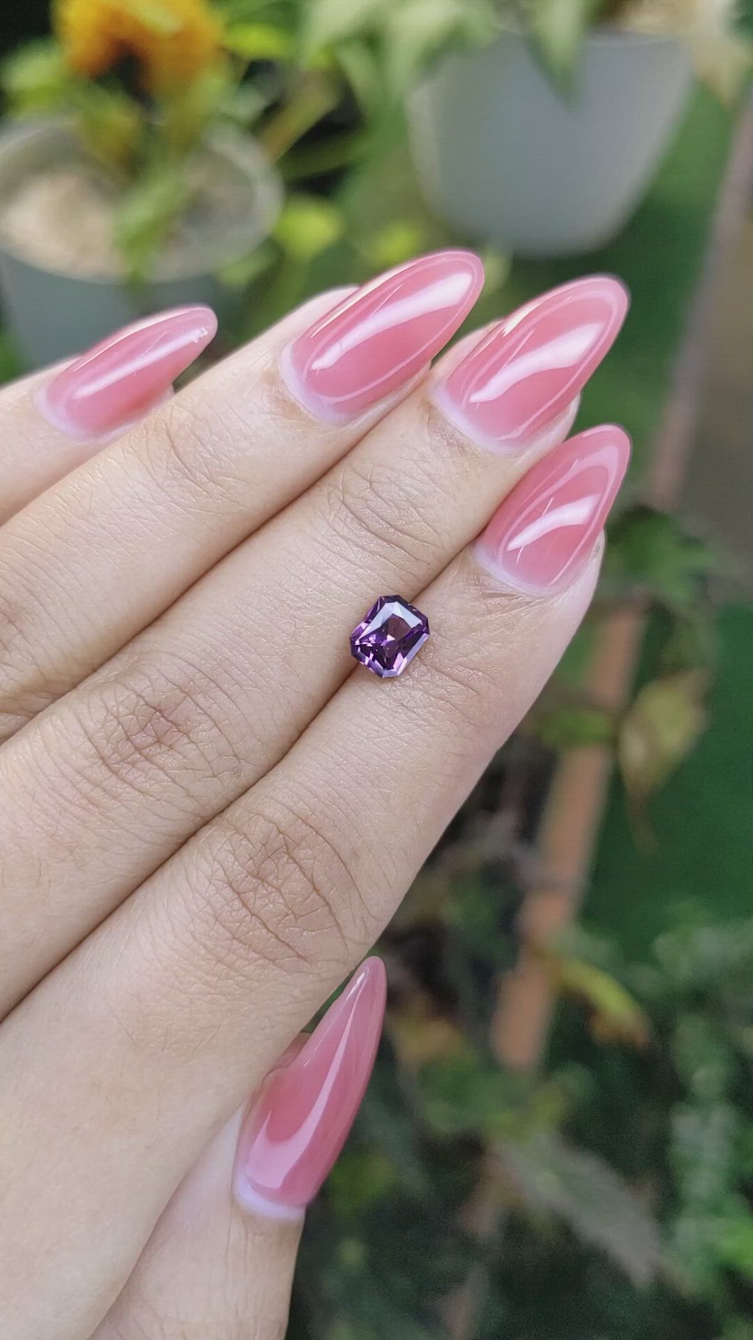 1.05 Ct. Spinel from Ceylon (Sri Lanka) Size Video