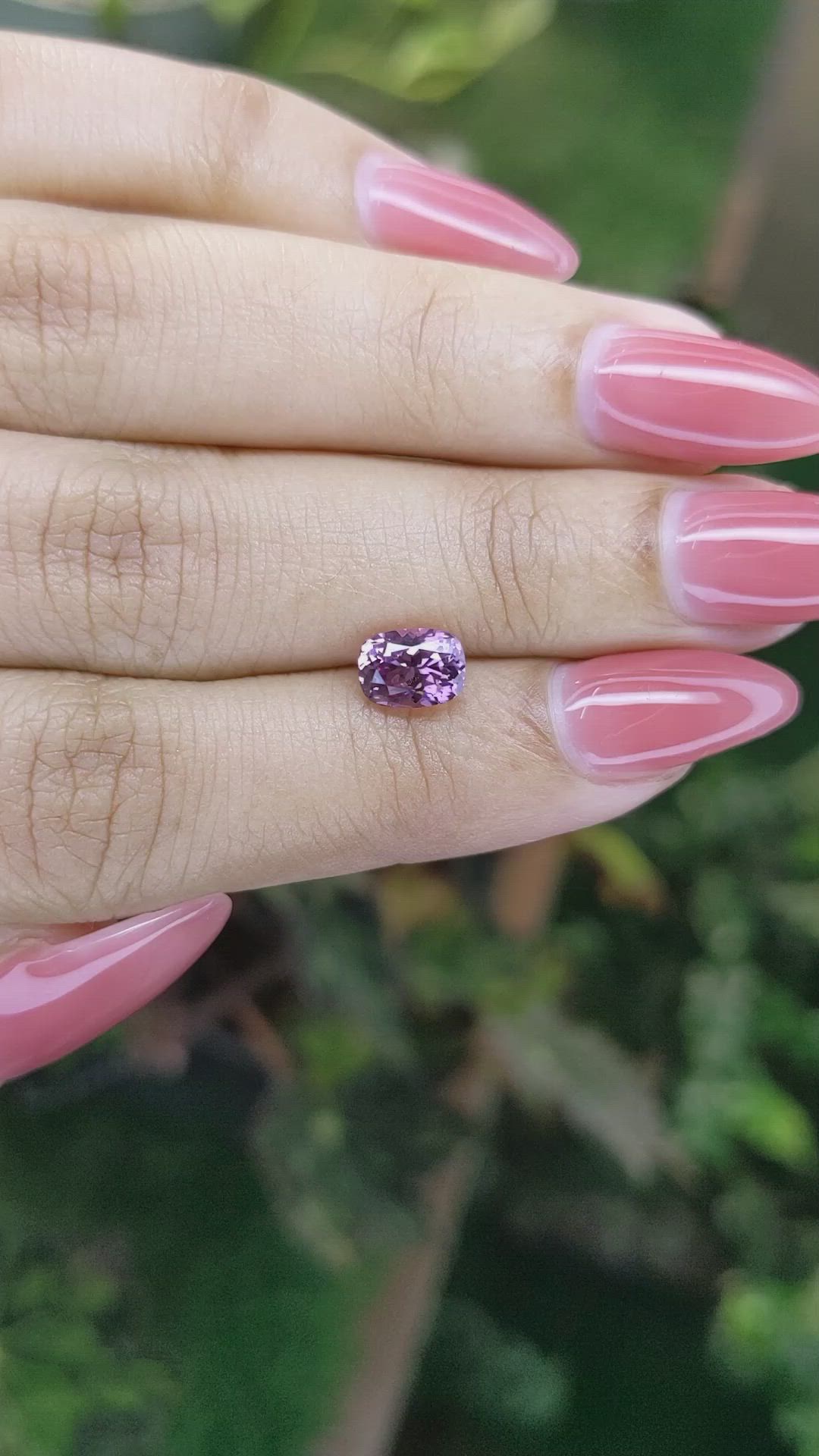 1.26 Ct. Spinel from Ceylon (Sri Lanka) Size Video