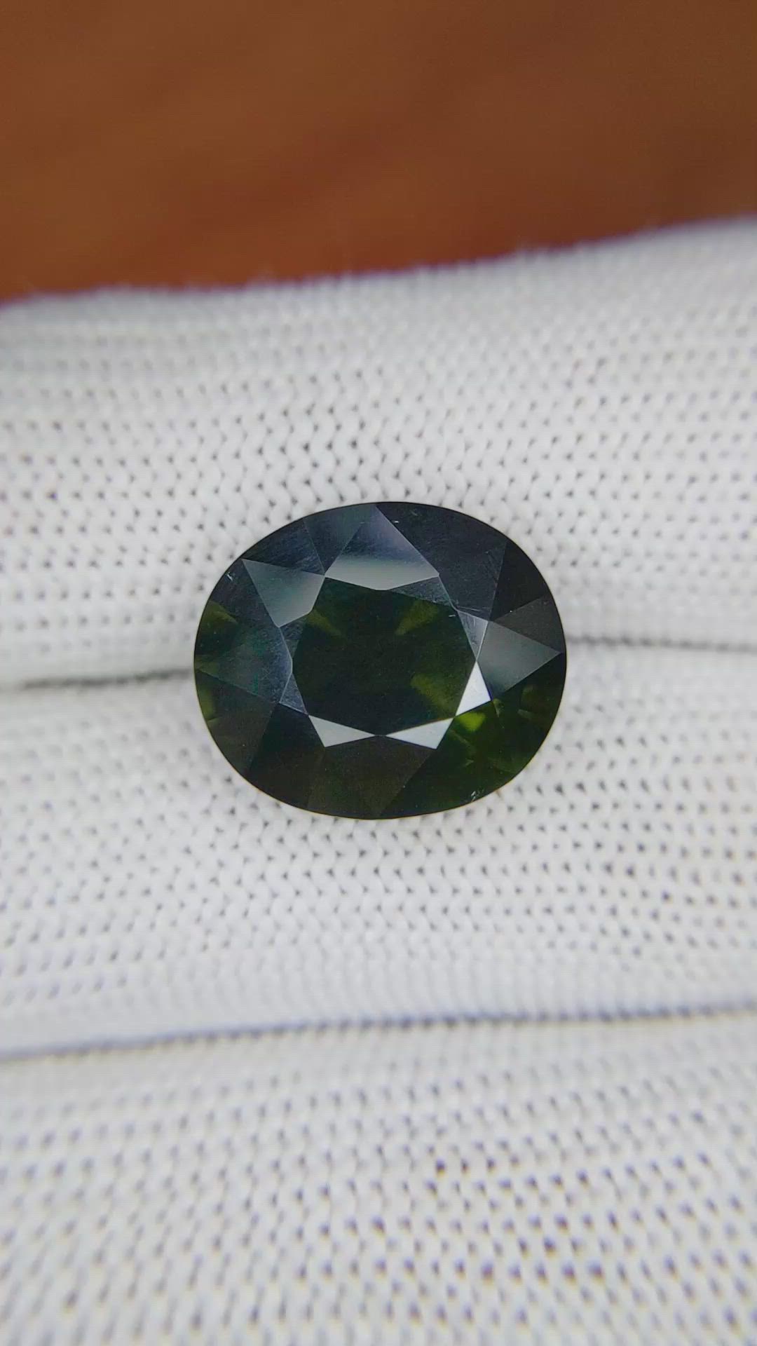 9.41 Ct. Tourmaline from Ceylon (Sri Lanka) Size Video