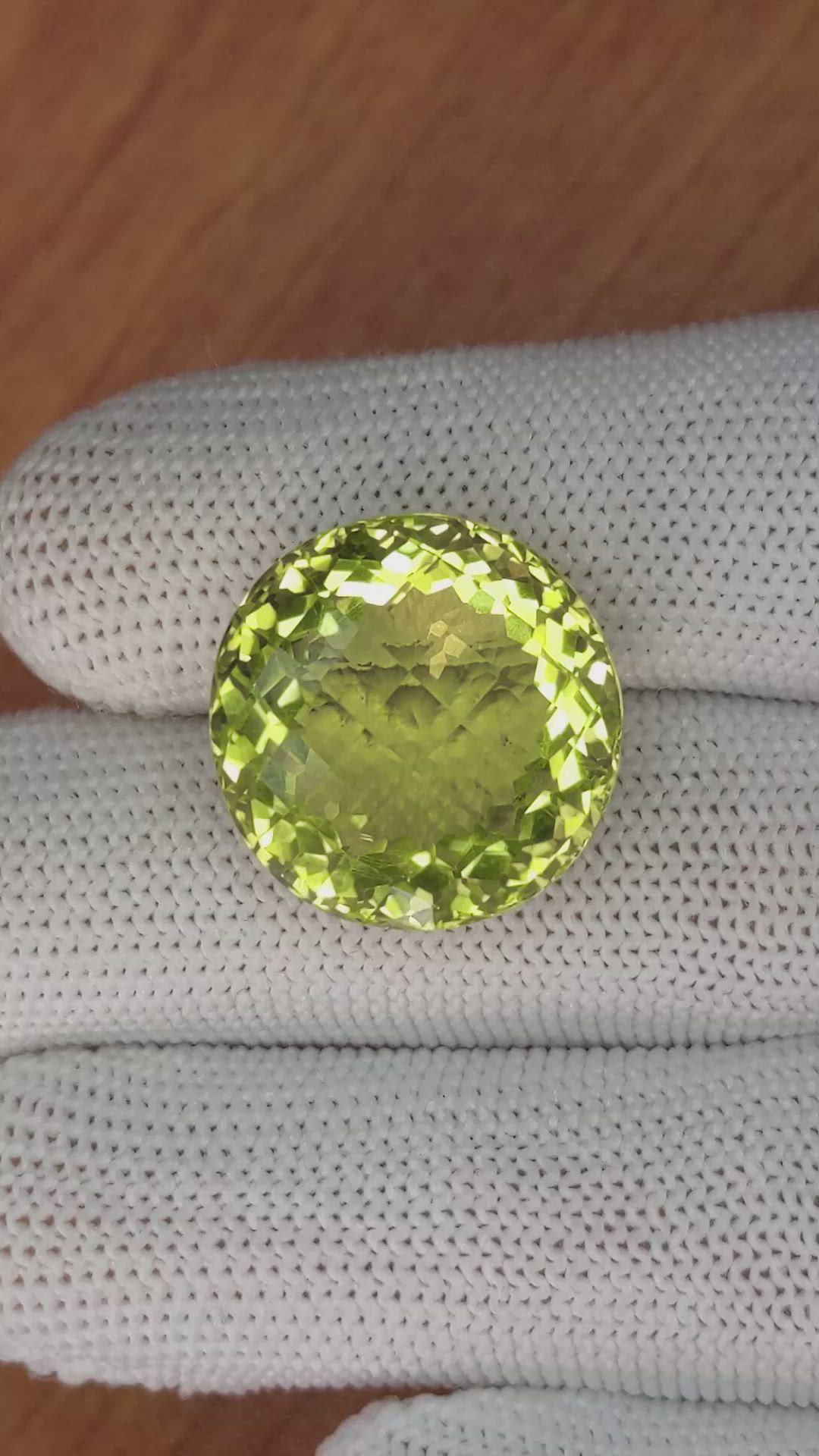 24.20 Ct. Quartz from Madagascar Size Video