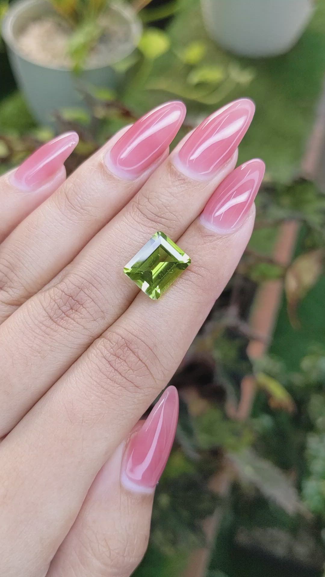 4.86 Ct. Peridot from Pakistan Size Video