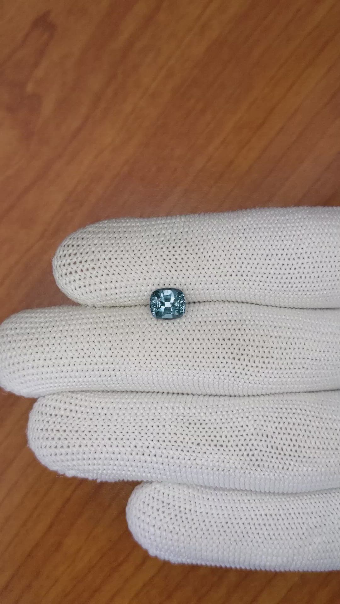 1.17 Ct. Spinel from Ceylon (Sri Lanka) Size Video