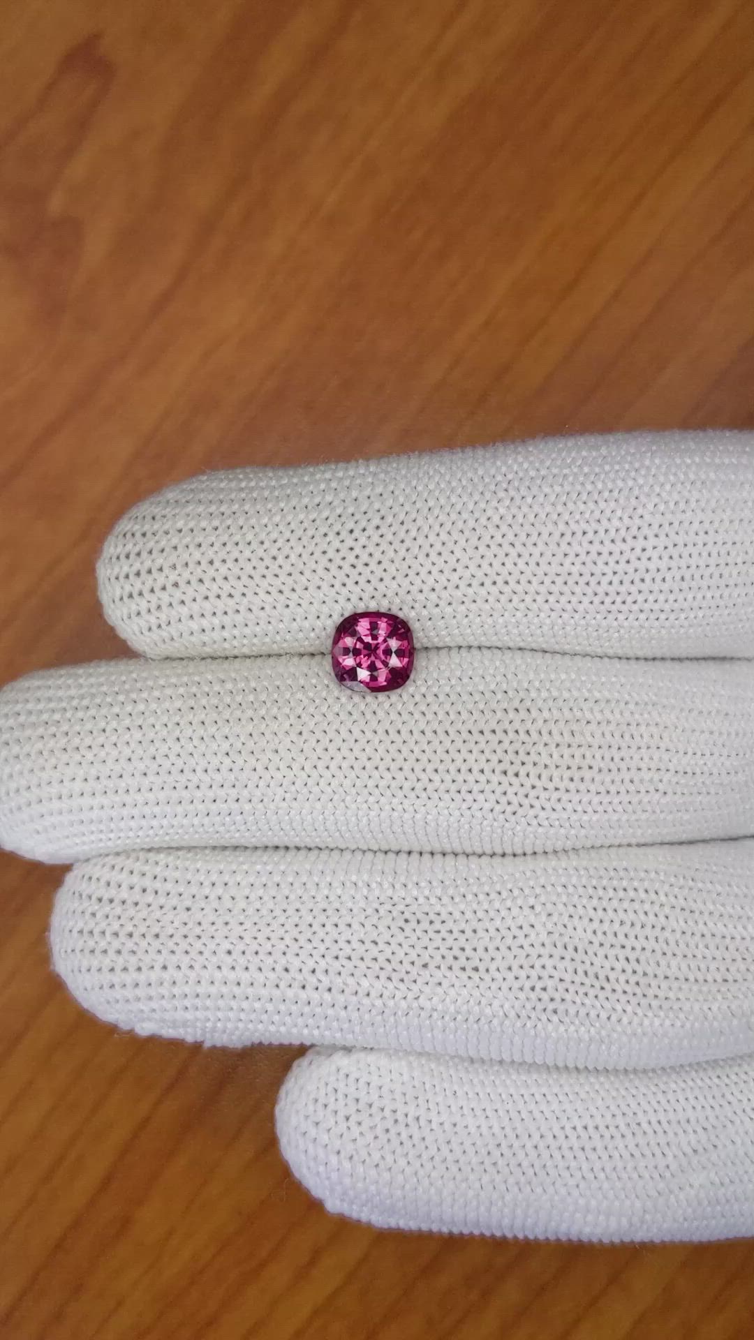 1.45 Ct. Spinel from Ceylon (Sri Lanka) Size Video