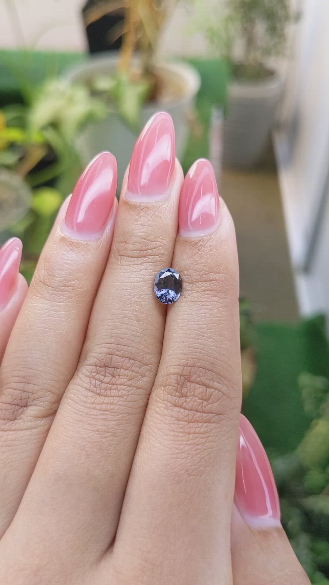 1.00 Ct. Spinel from Ceylon (Sri Lanka) Size Video