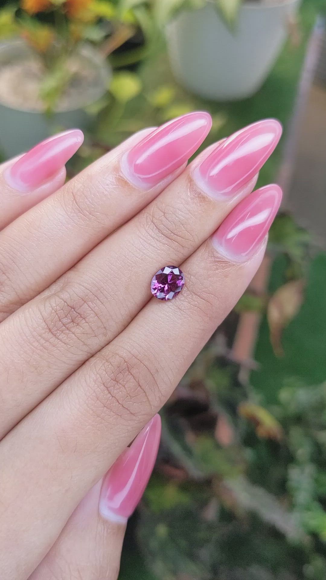 1.16 Ct. Spinel from Ceylon (Sri Lanka) Size Video