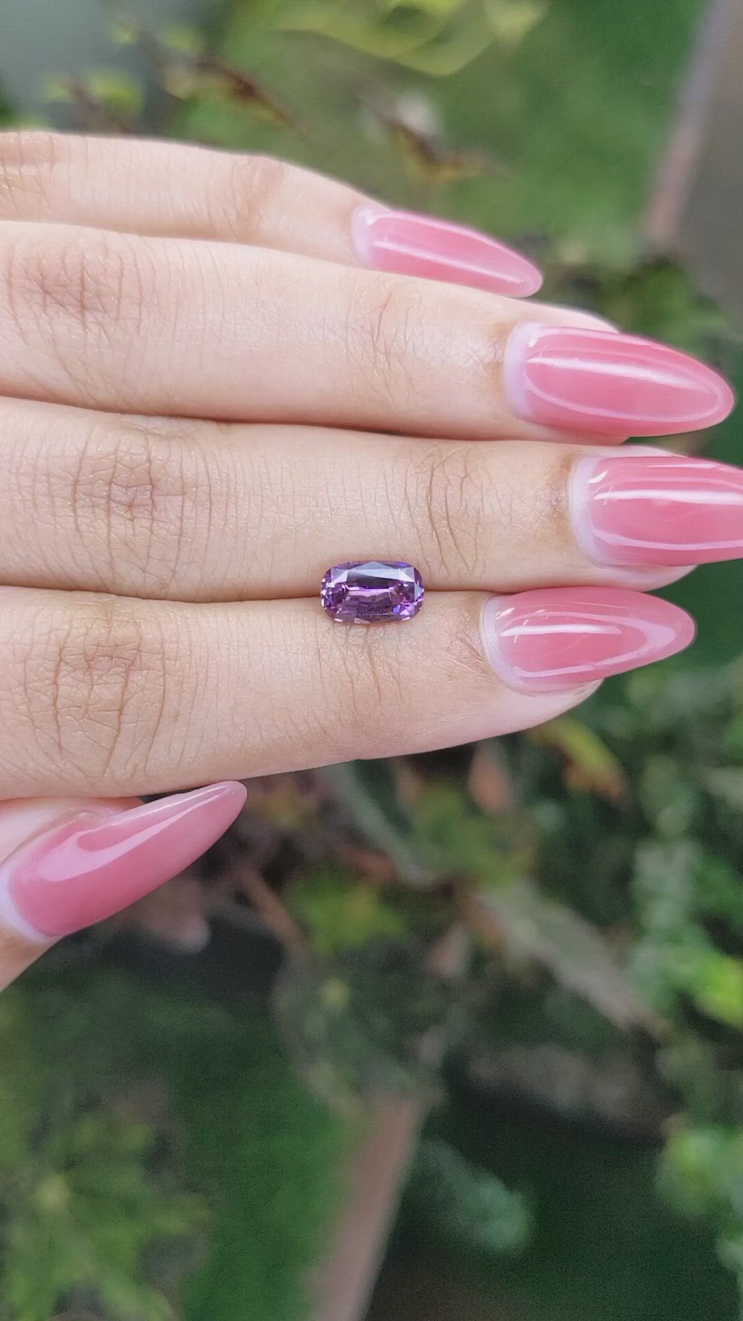 1.21 Ct. Spinel from Ceylon (Sri Lanka) Size Video