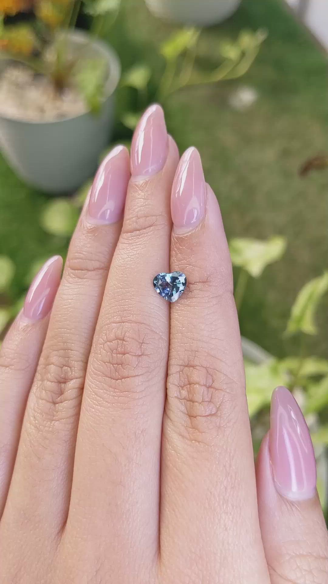 1.00 Ct. Spinel from Ceylon (Sri Lanka) Size Video