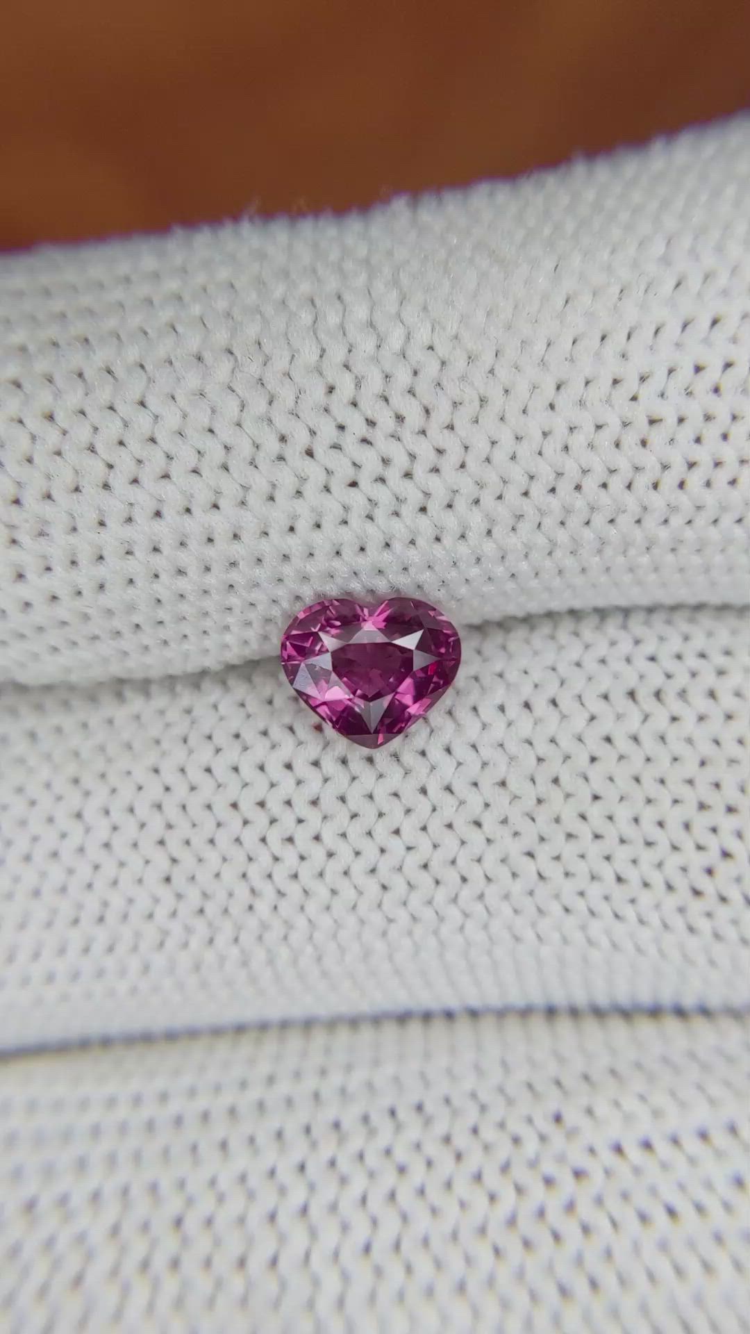 1.08 Ct. Spinel from Ceylon (Sri Lanka) Size Video