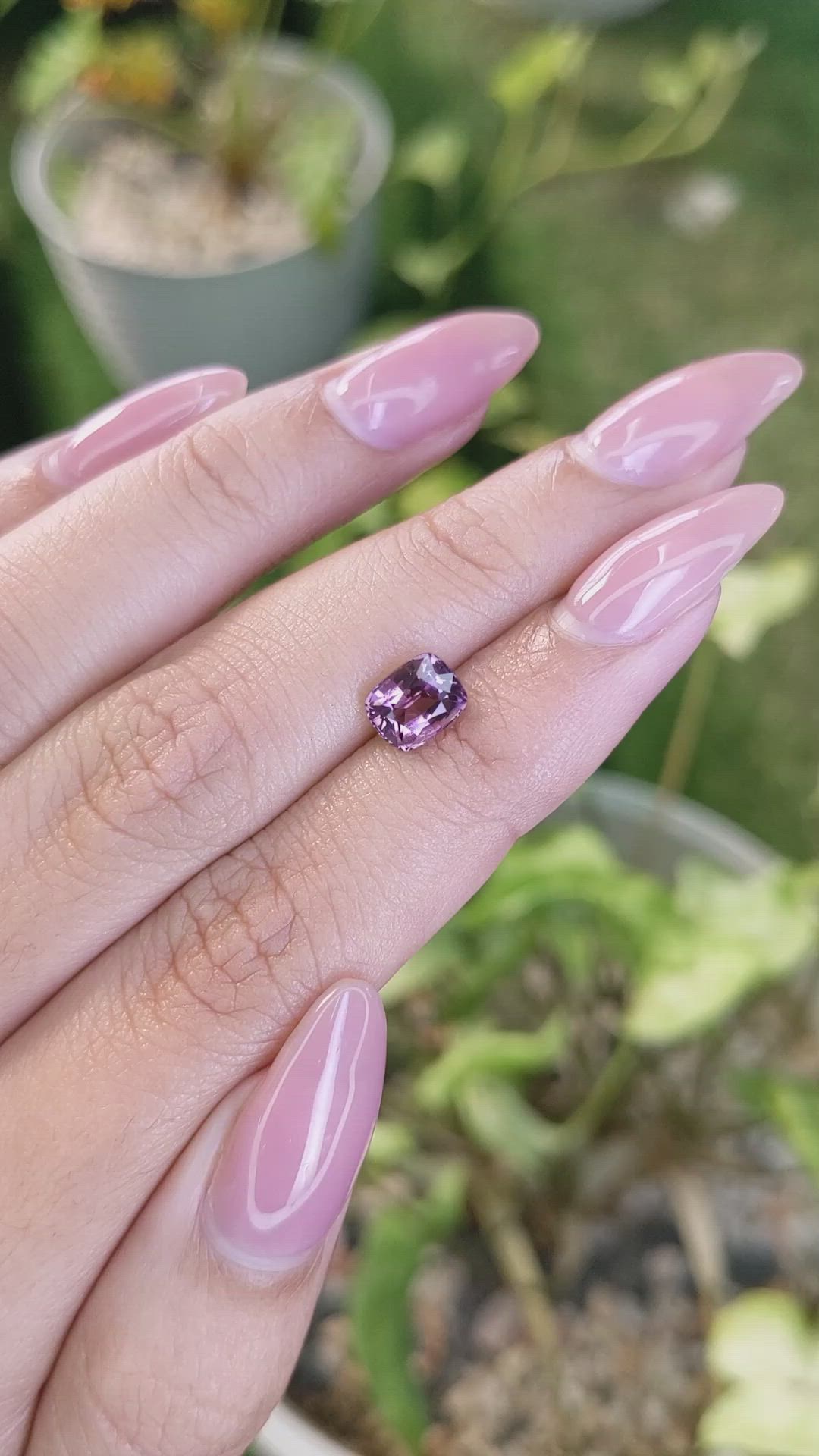 1.60 Ct. Spinel from Ceylon (Sri Lanka) Size Video