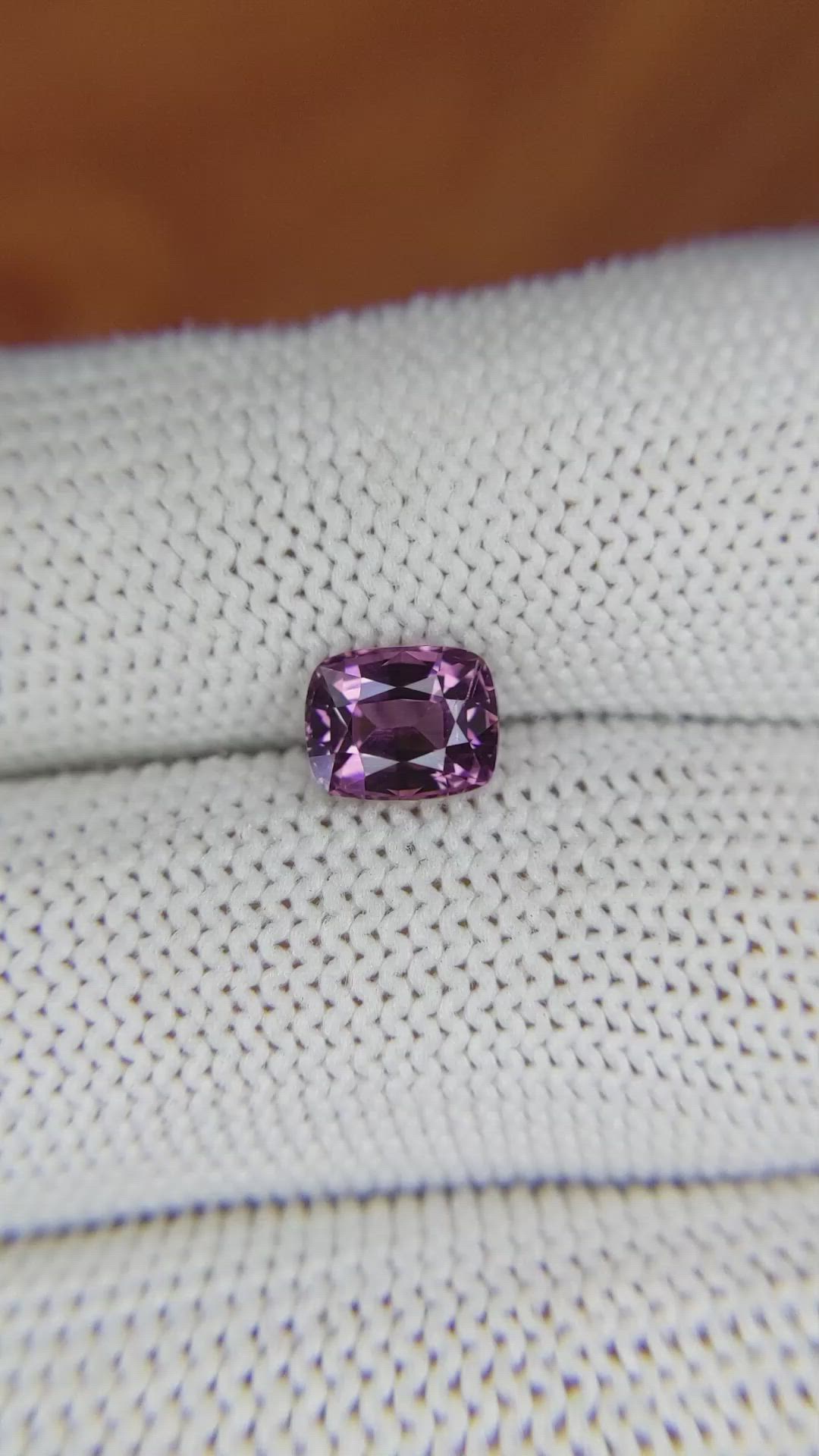1.60 Ct. Spinel from Ceylon (Sri Lanka) Size Video