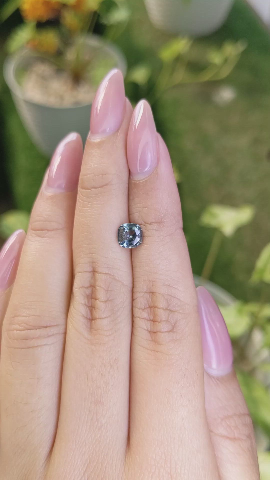0.98 Ct. Spinel from Ceylon (Sri Lanka) Size Video