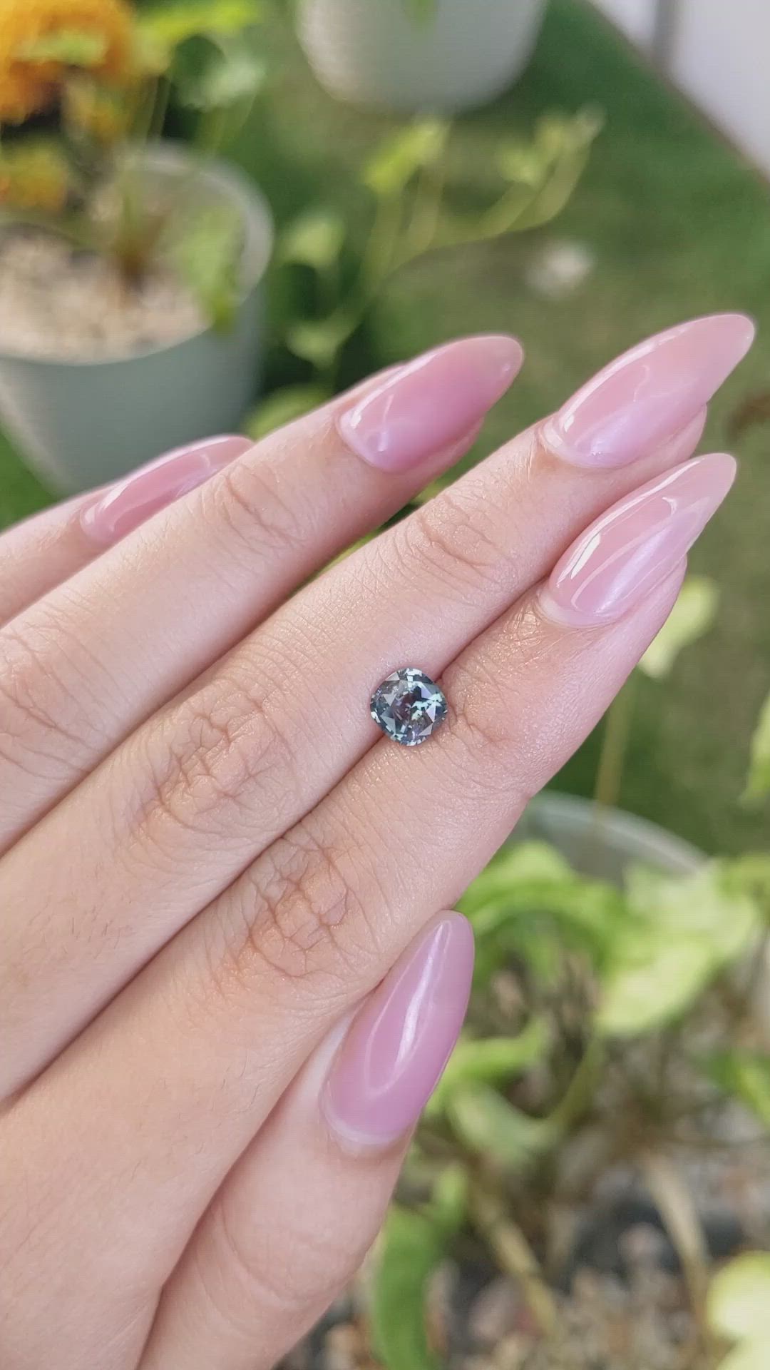 0.98 Ct. Spinel from Ceylon (Sri Lanka) Size Video