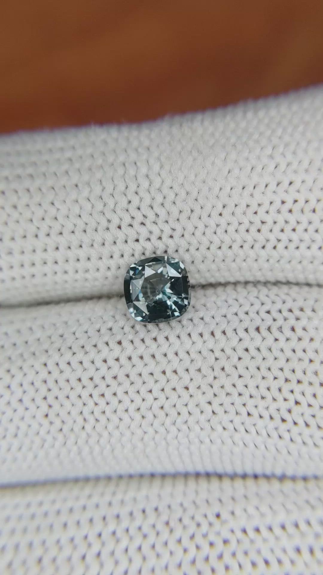 0.98 Ct. Spinel from Ceylon (Sri Lanka) Size Video
