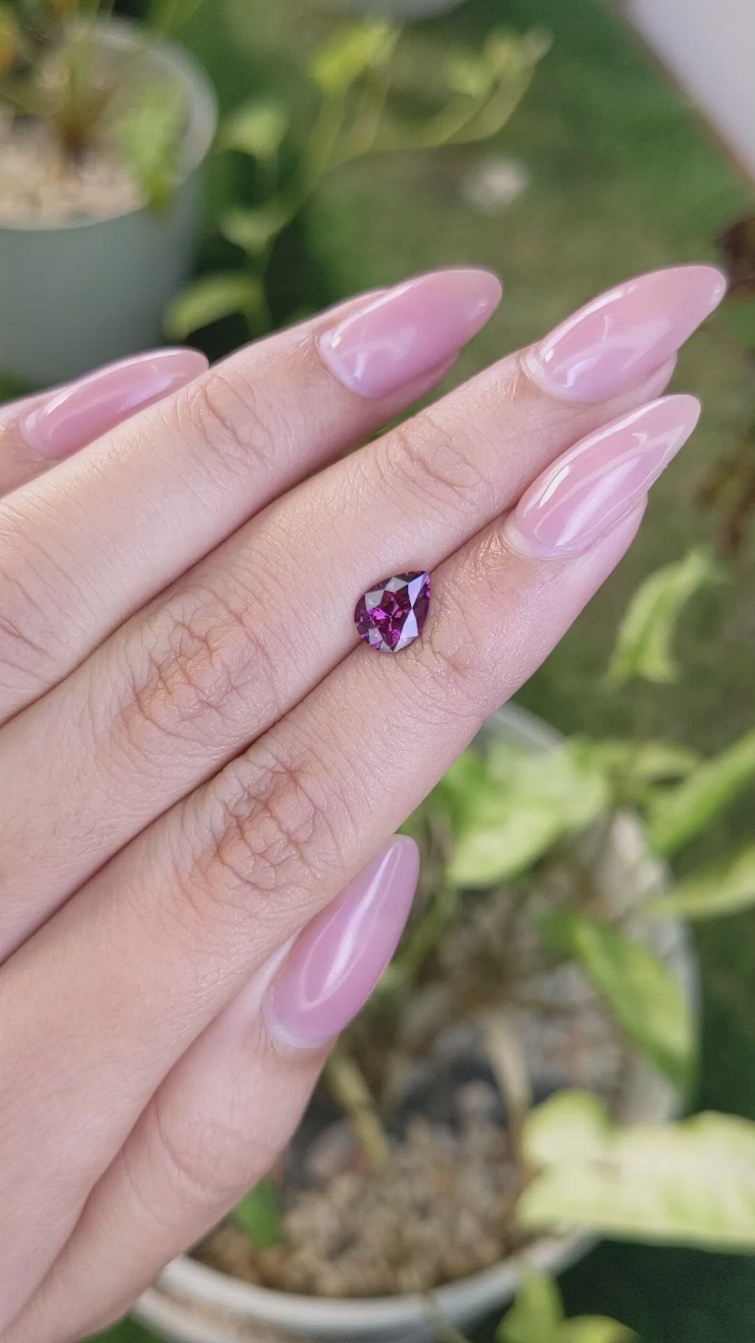 1.16 Ct. Spinel from Ceylon (Sri Lanka) Size Video