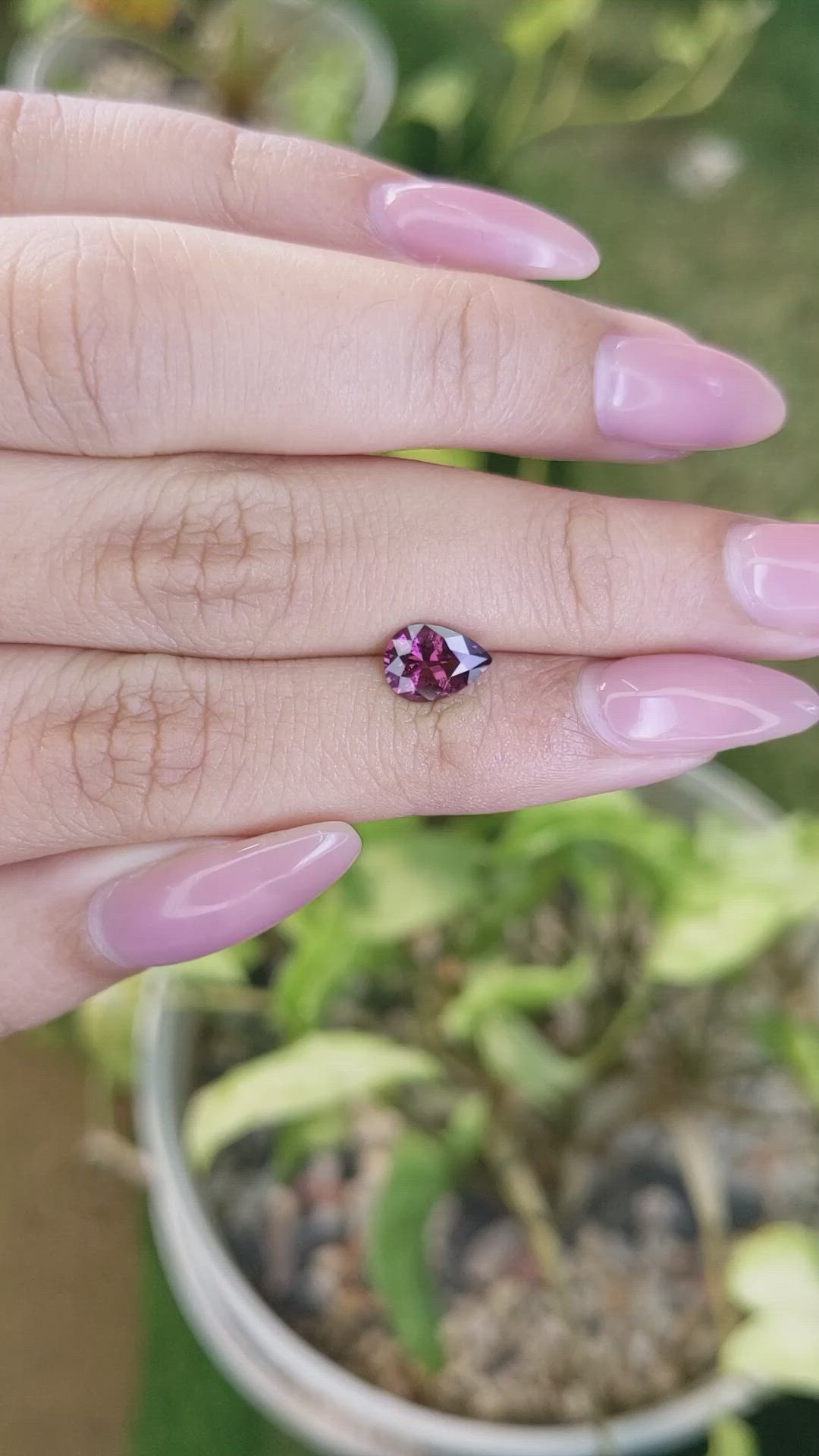 1.16 Ct. Spinel from Ceylon (Sri Lanka) Size Video