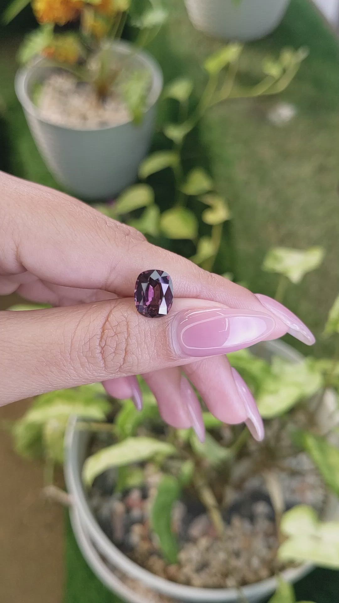 3.19 Ct. Spinel from Ceylon (Sri Lanka) Size Video