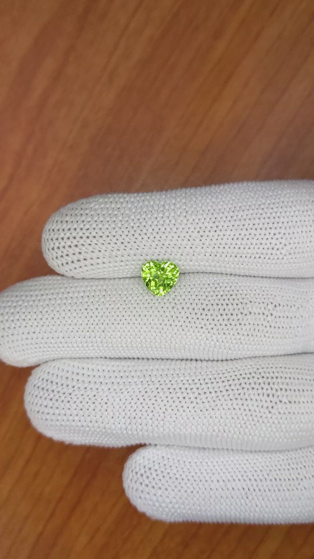 1.31 Ct. Peridot from Pakistan Size Video