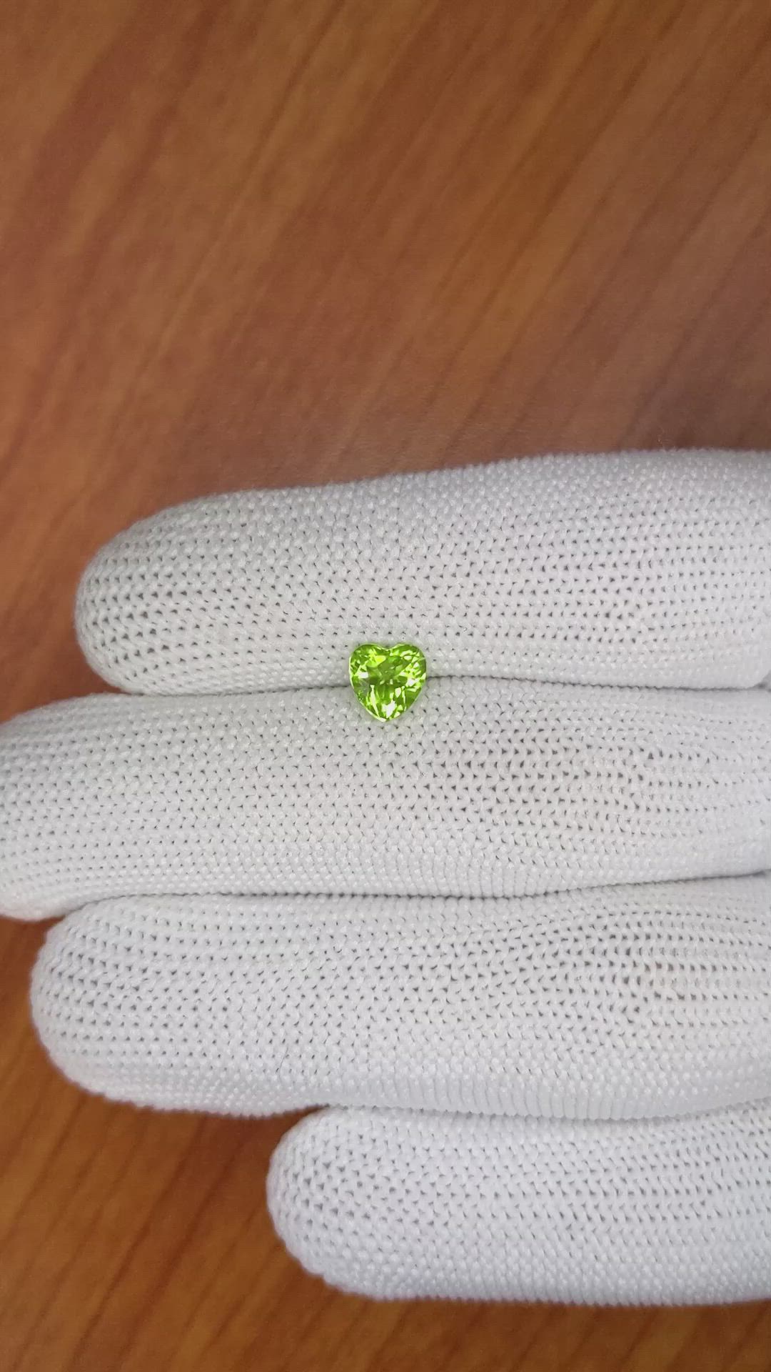 0.95 Ct. Peridot from Pakistan Size Video