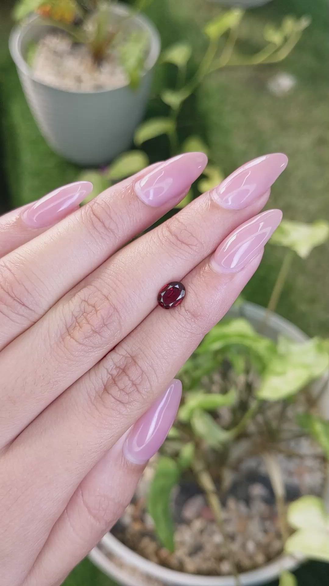 1.20 Ct. Almandine Garnet from Ceylon (Sri Lanka) Size Video