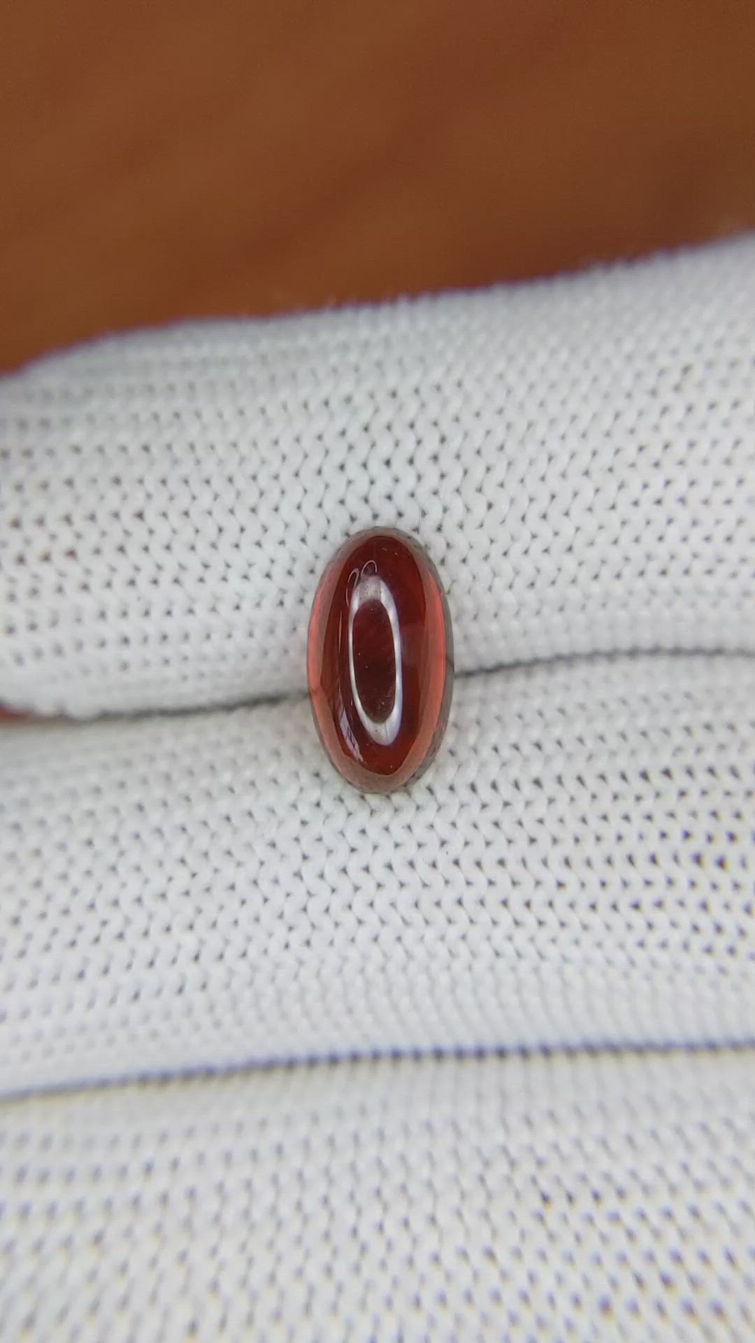 3.04 Ct. Cabochon Almandine Garnet from Ceylon (Sri Lanka) Size Video