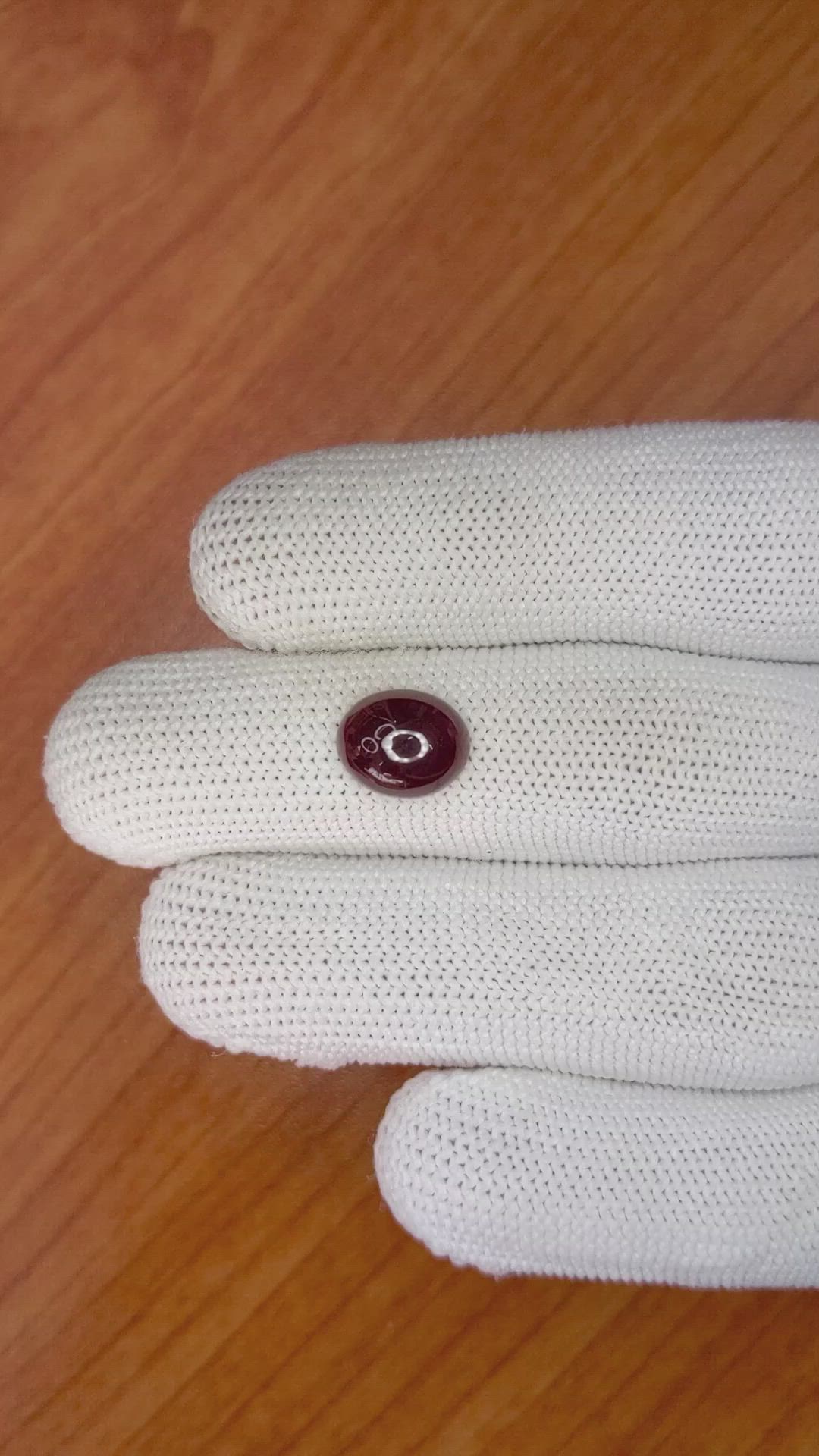 3.71 Ct. Cabochon Garnet from Ceylon (Sri Lanka) Size Video
