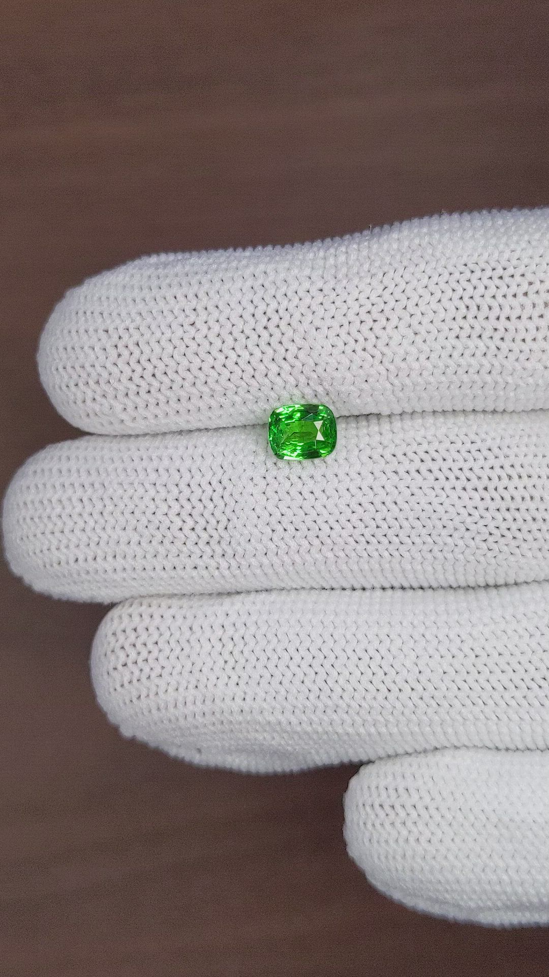 1.09 Ct. Tsavorite Garnet from Tanzania Size Video