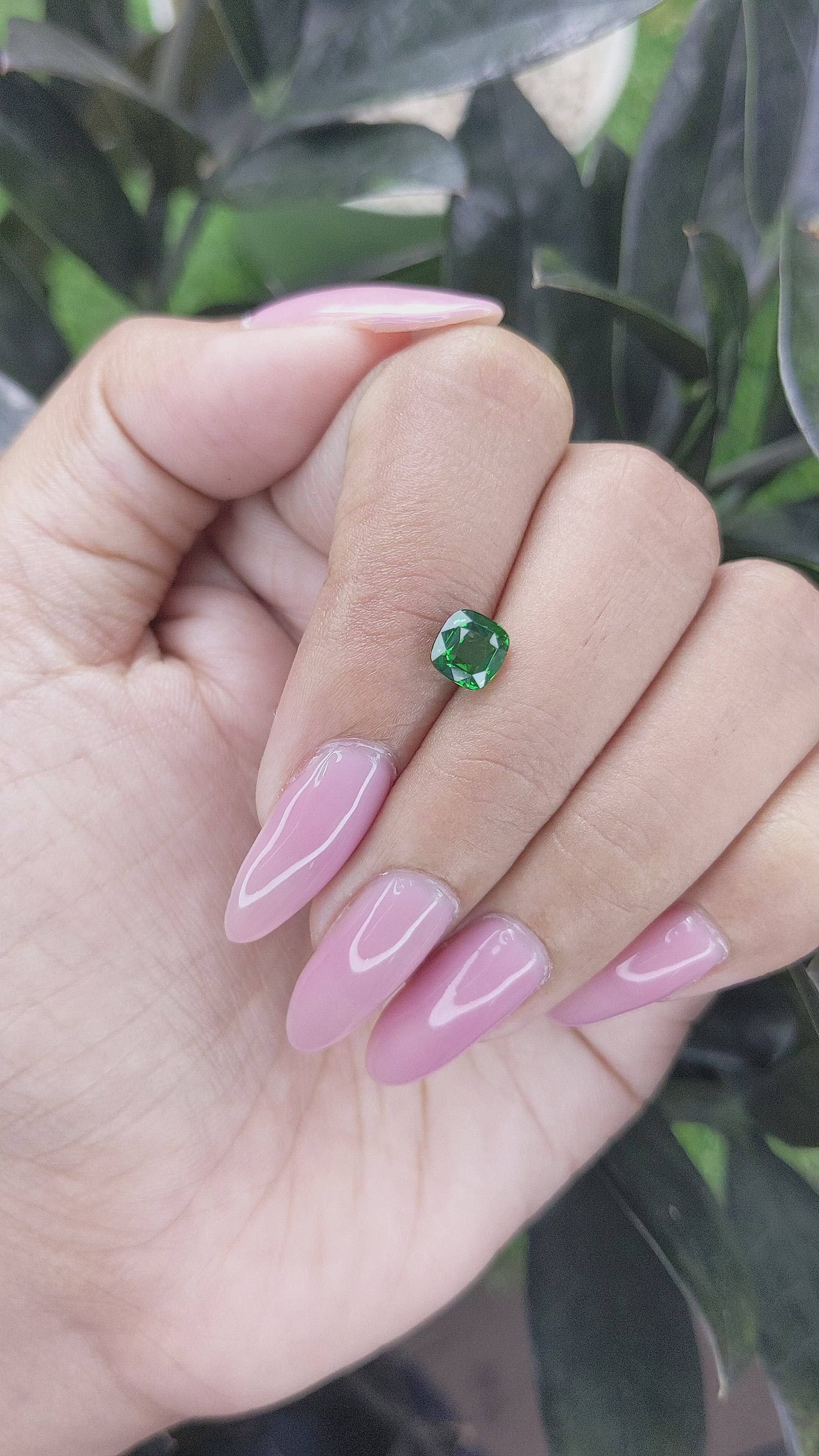 1.22 Ct. Tsavorite Garnet from Tanzania Size Video