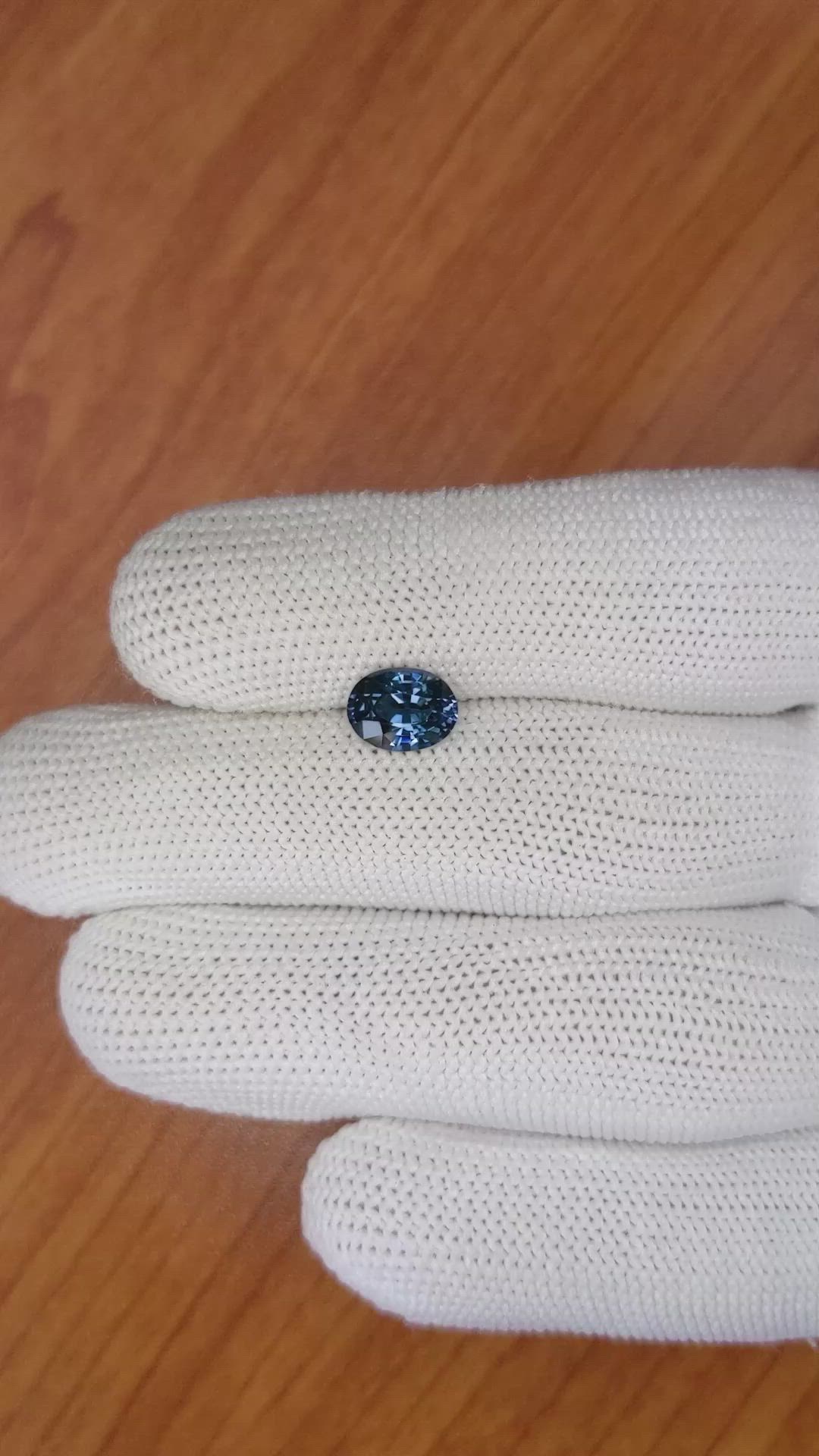 1.65 Ct. Spinel from Ceylon (Sri Lanka) Size Video