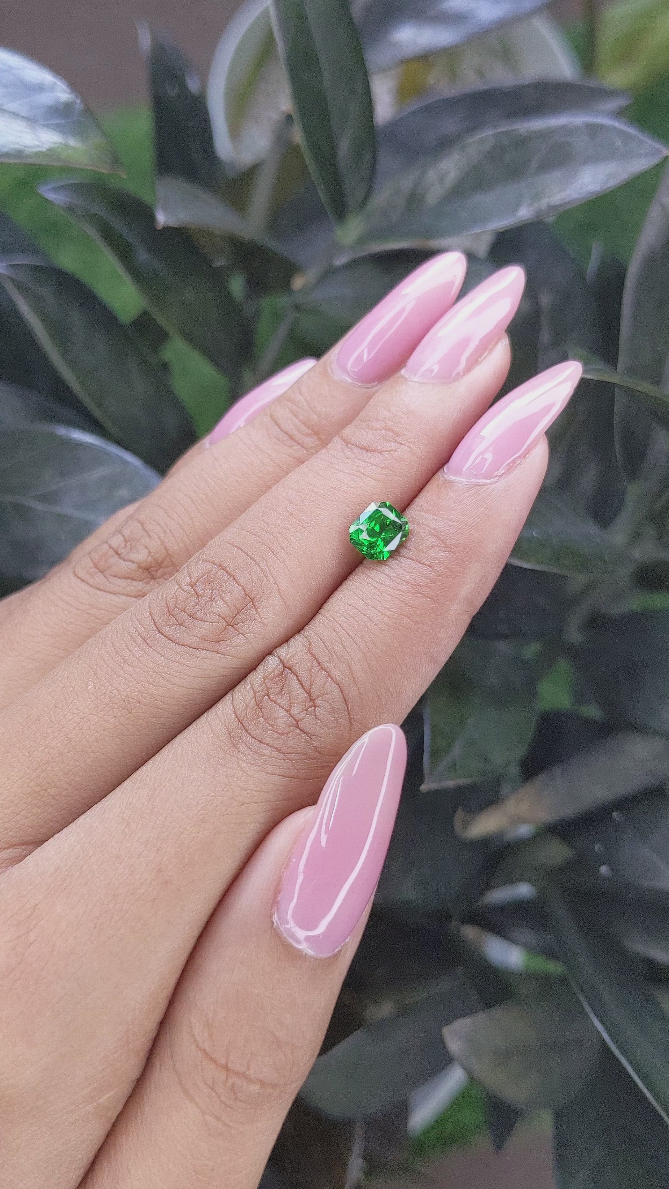 1.15 Ct. Tsavorite Garnet from Tanzania Size Video