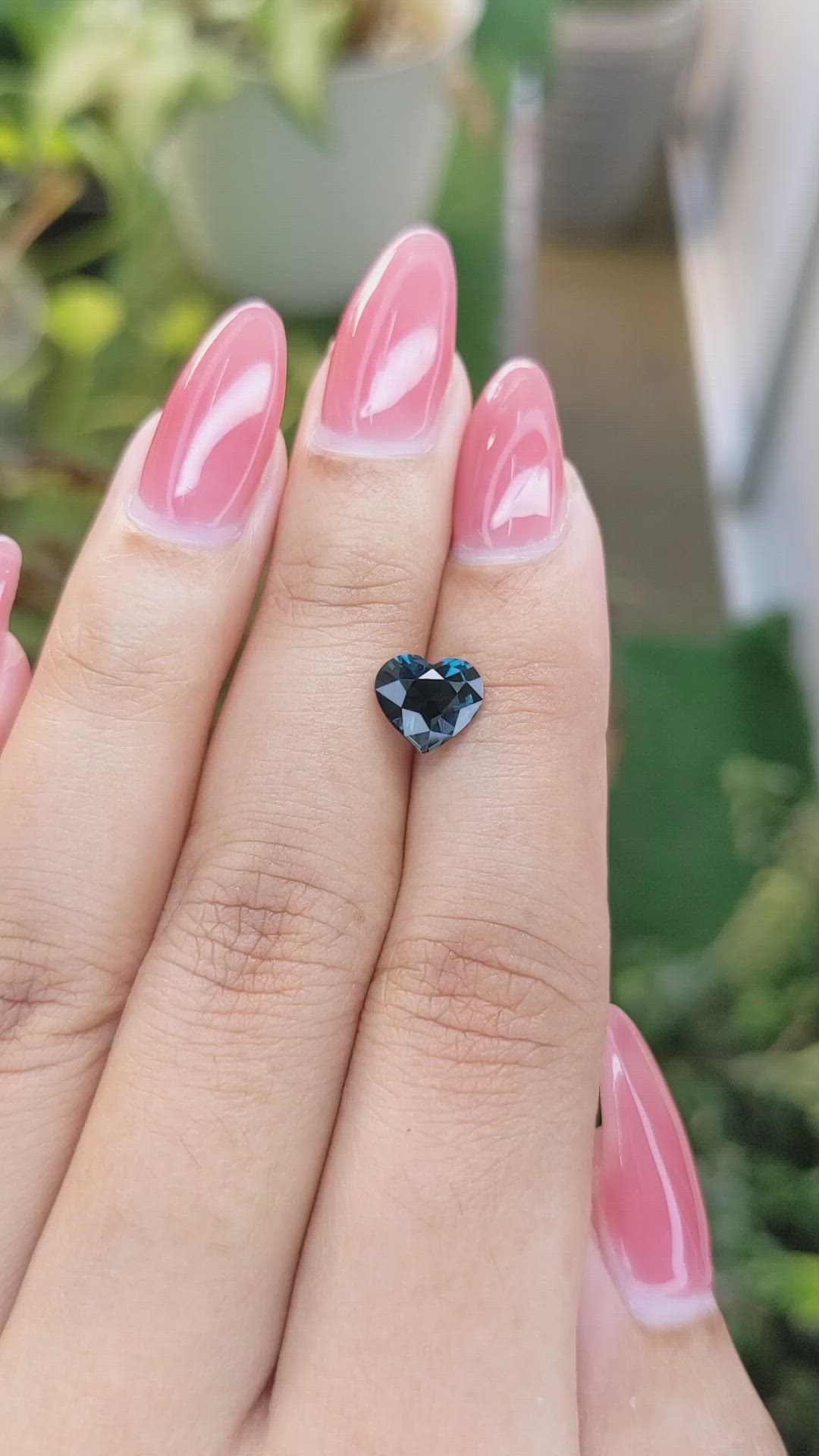 1.79 Ct. Spinel from Ceylon (Sri Lanka) Size Video